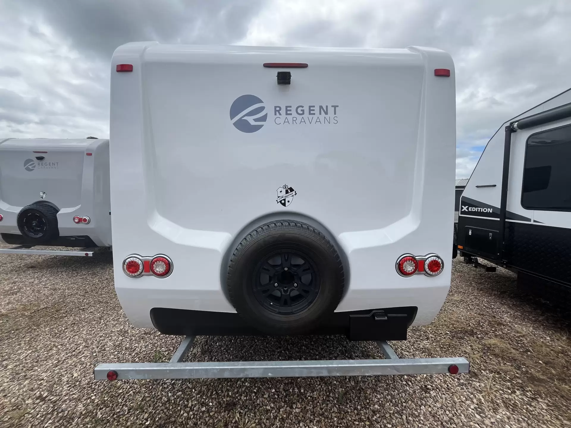 2021 REGENT DISCOVERER 19'6