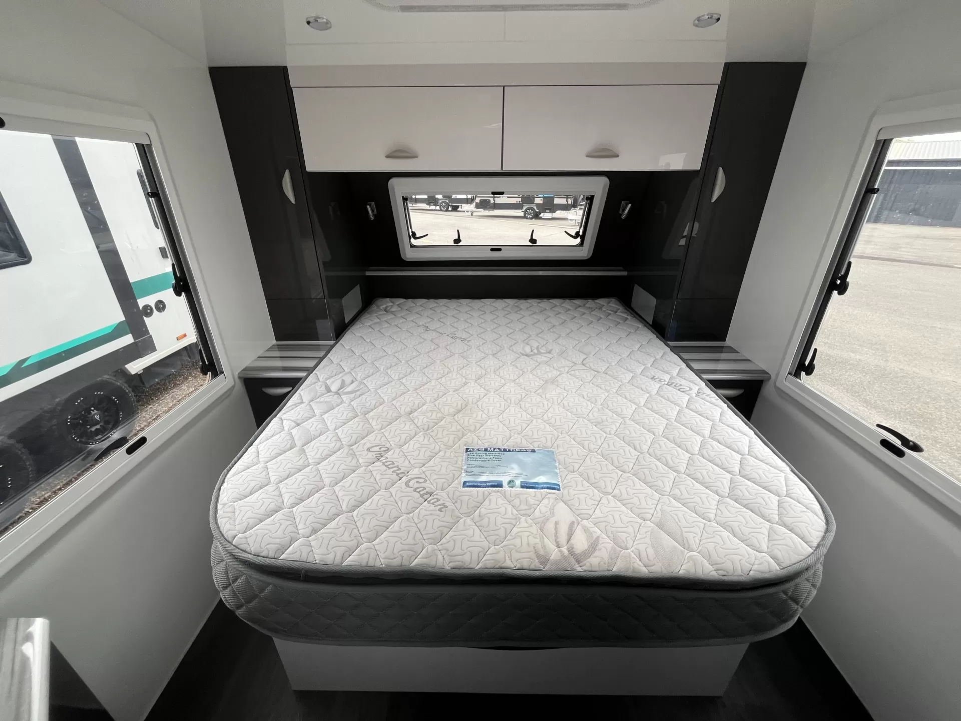 2021 REGENT DISCOVERER 19'6