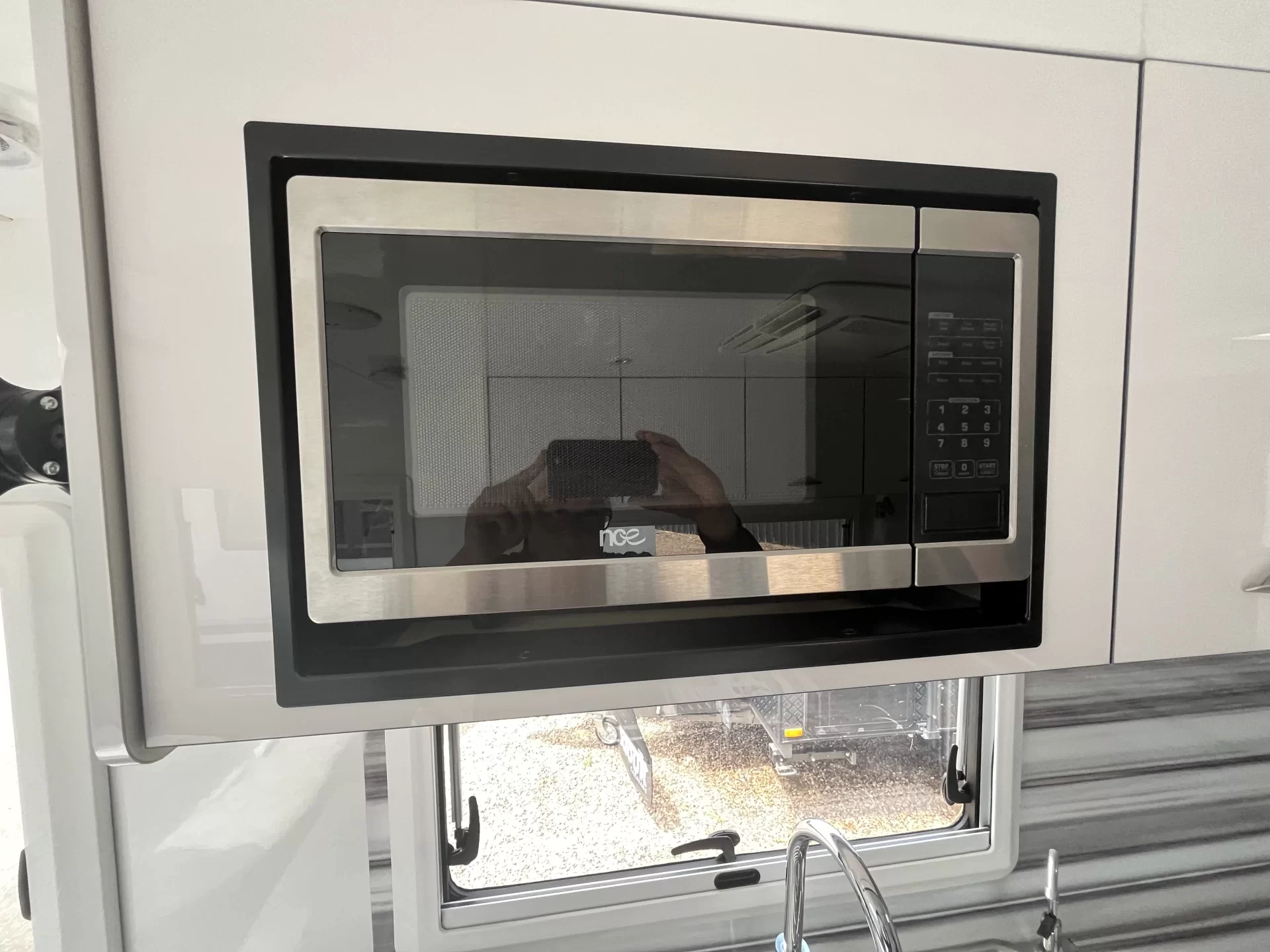 2021 REGENT DISCOVERER 19'6