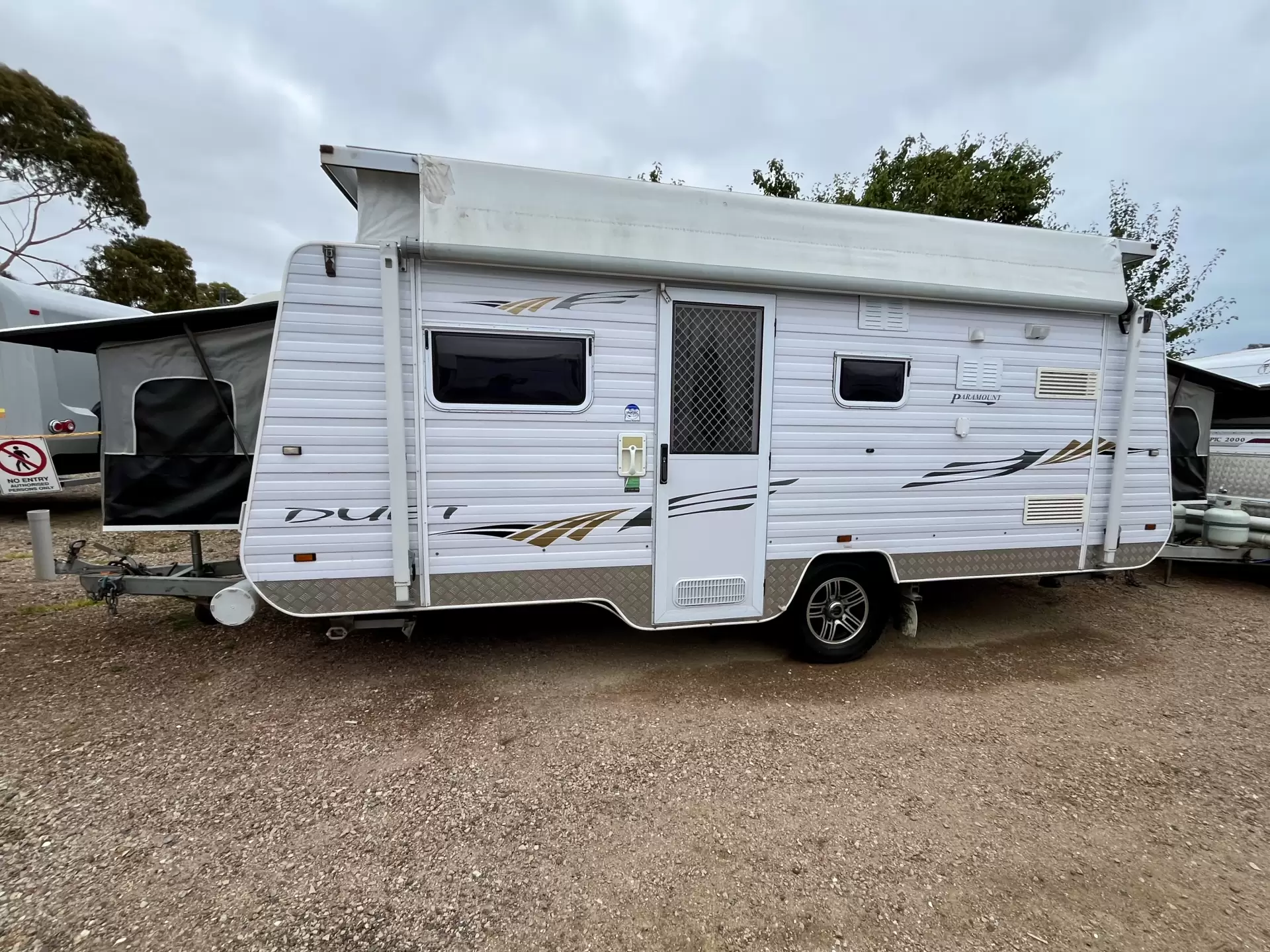 2010 Paramount Duet Bunk with Expandas