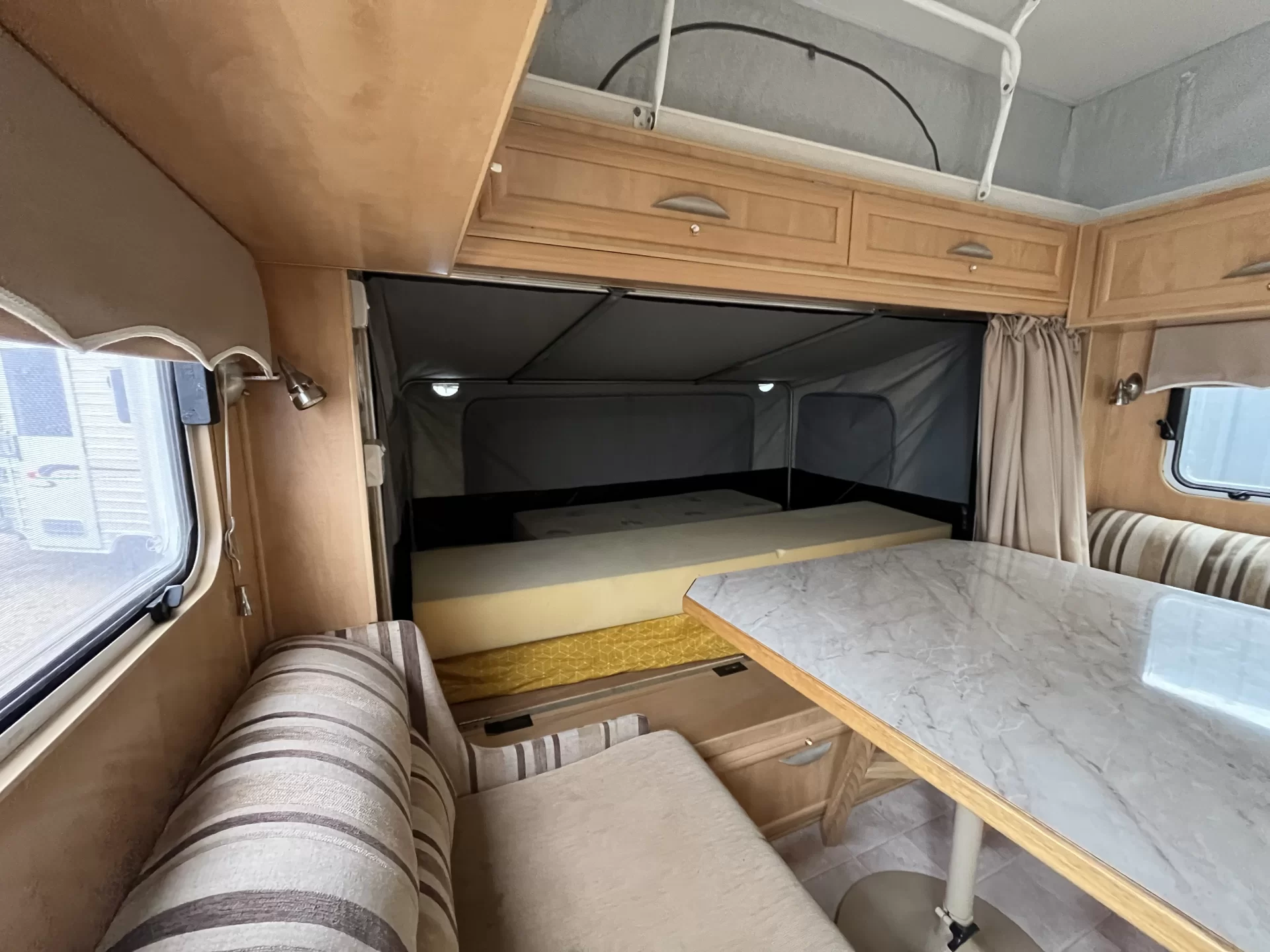 2010 Paramount Duet Bunk with Expandas