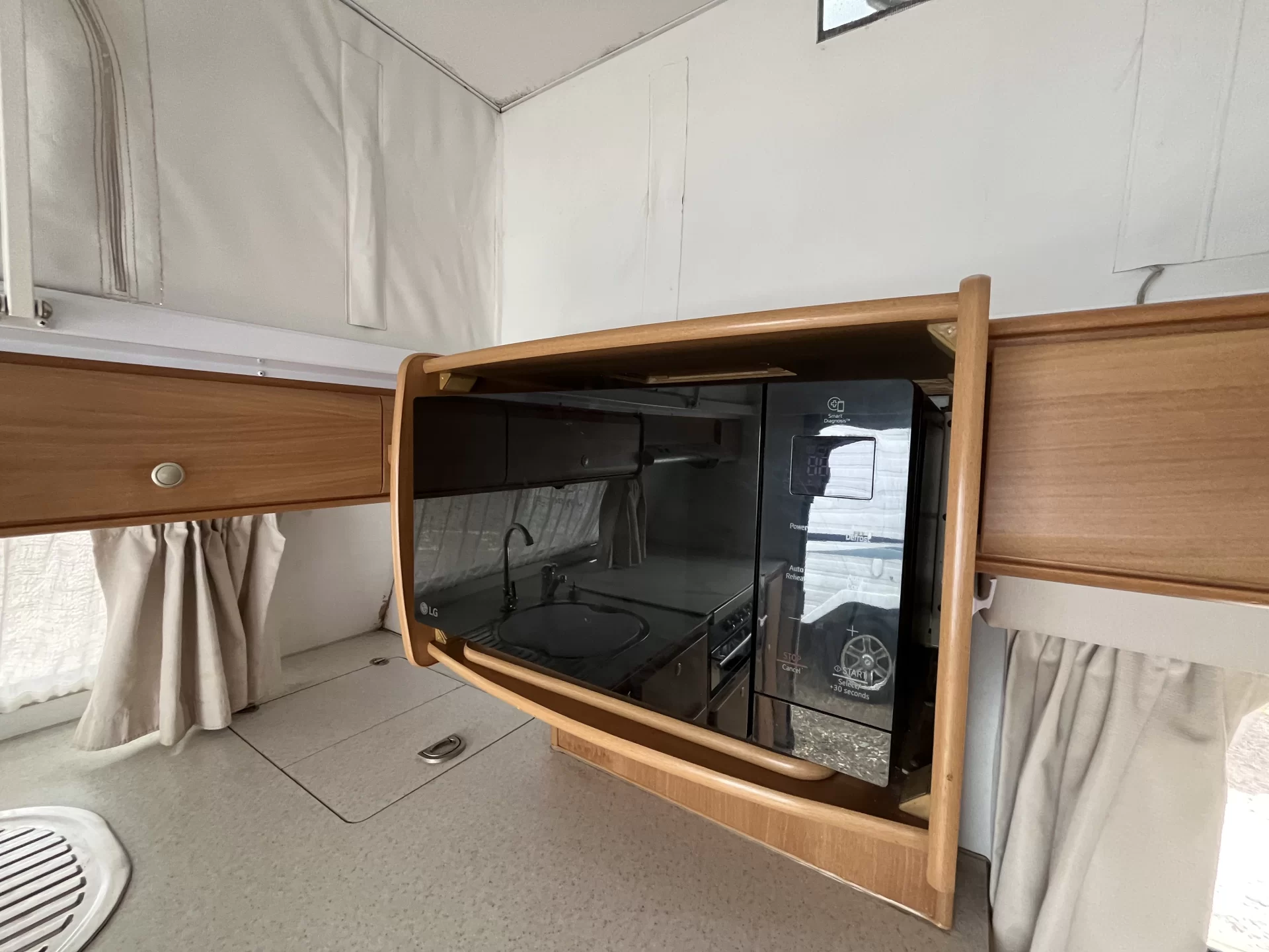 2010 Jayco Discovery Couples Poptop