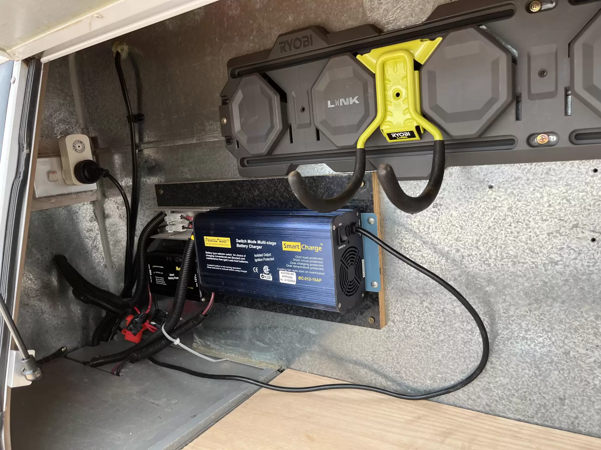 2009 Olympic Seaview 530LE