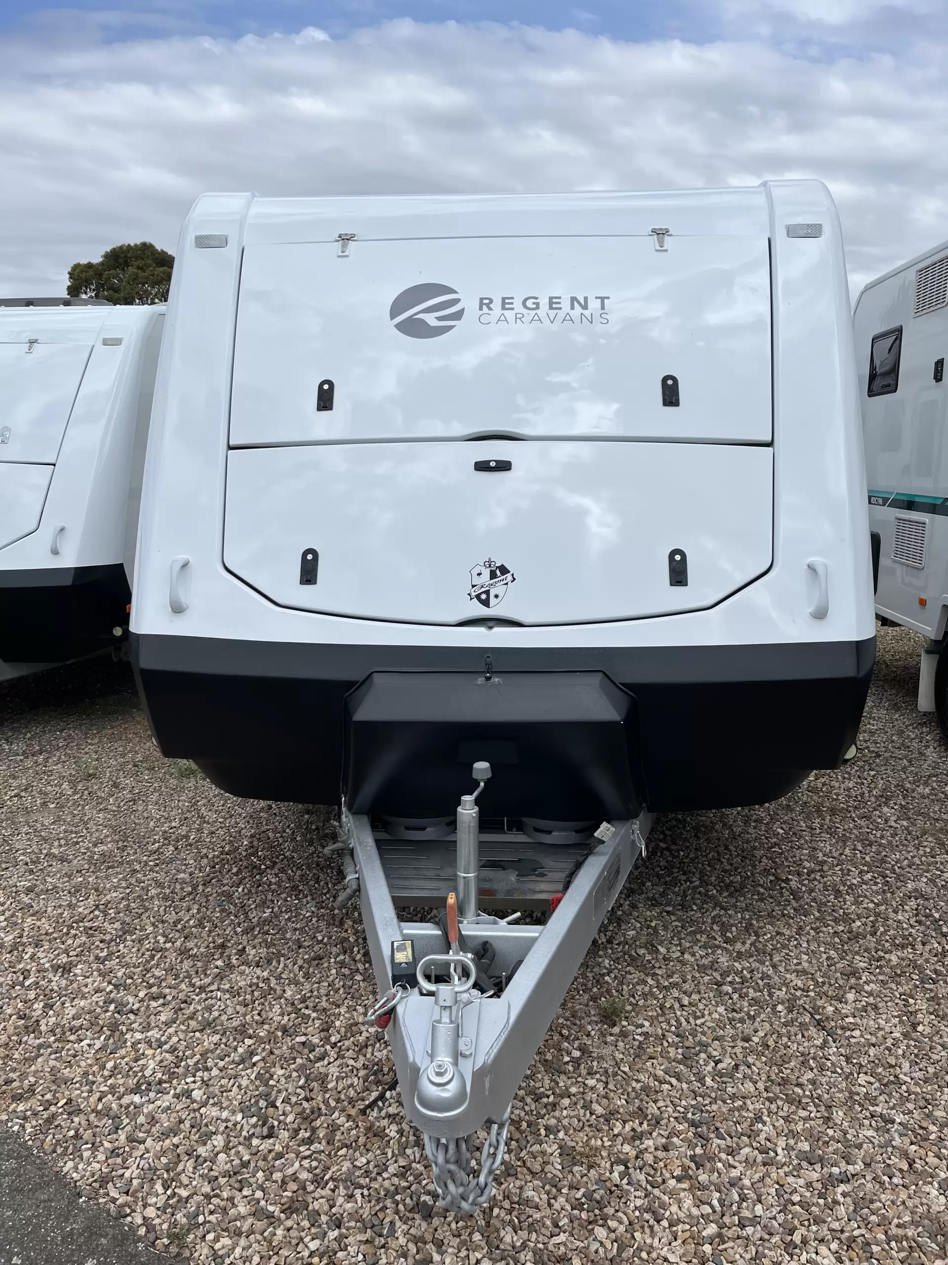 2021 Regent Discoverer Rear Club