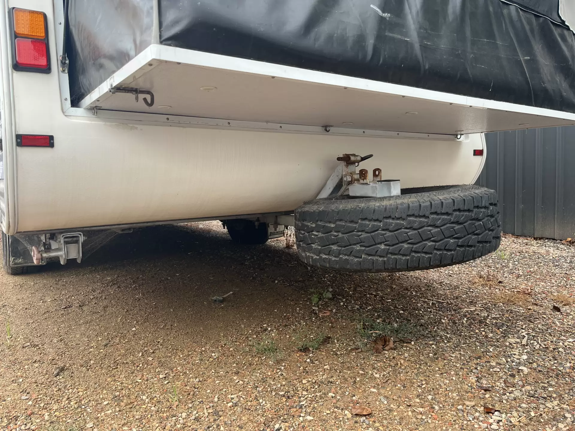 Paramount Duet Family Van