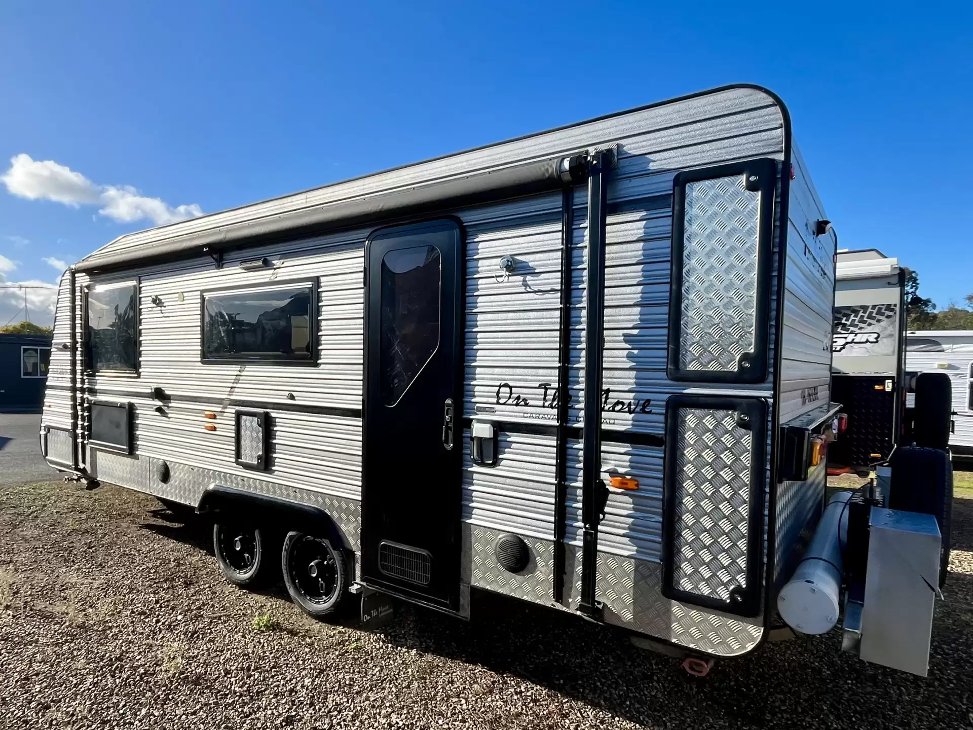 On the Move Infinity 21ft6