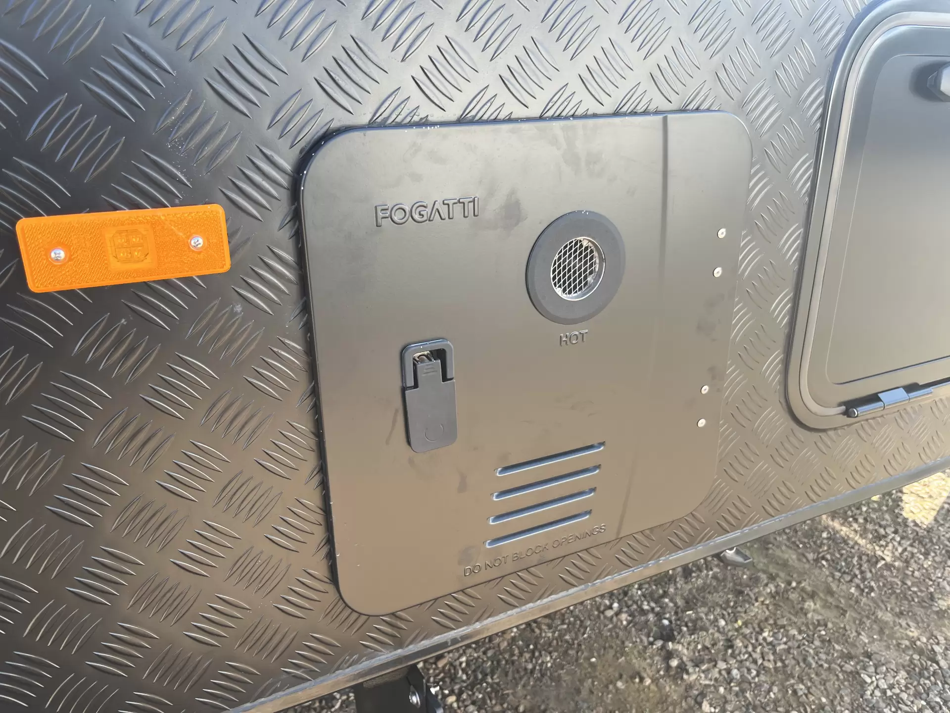 SRT-18F With double bed with 2 bunks