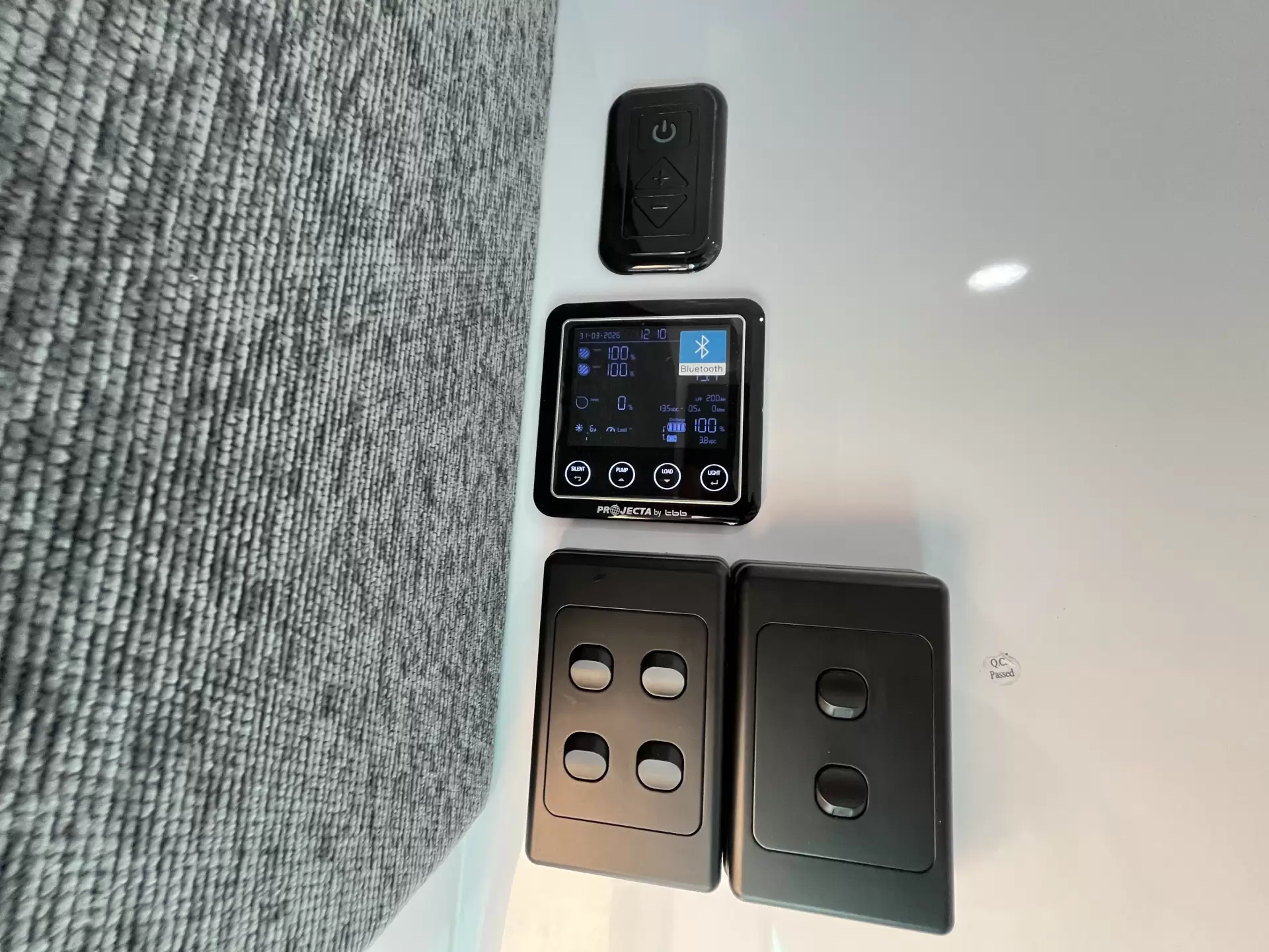 SRT-18F With double bed with 2 bunks