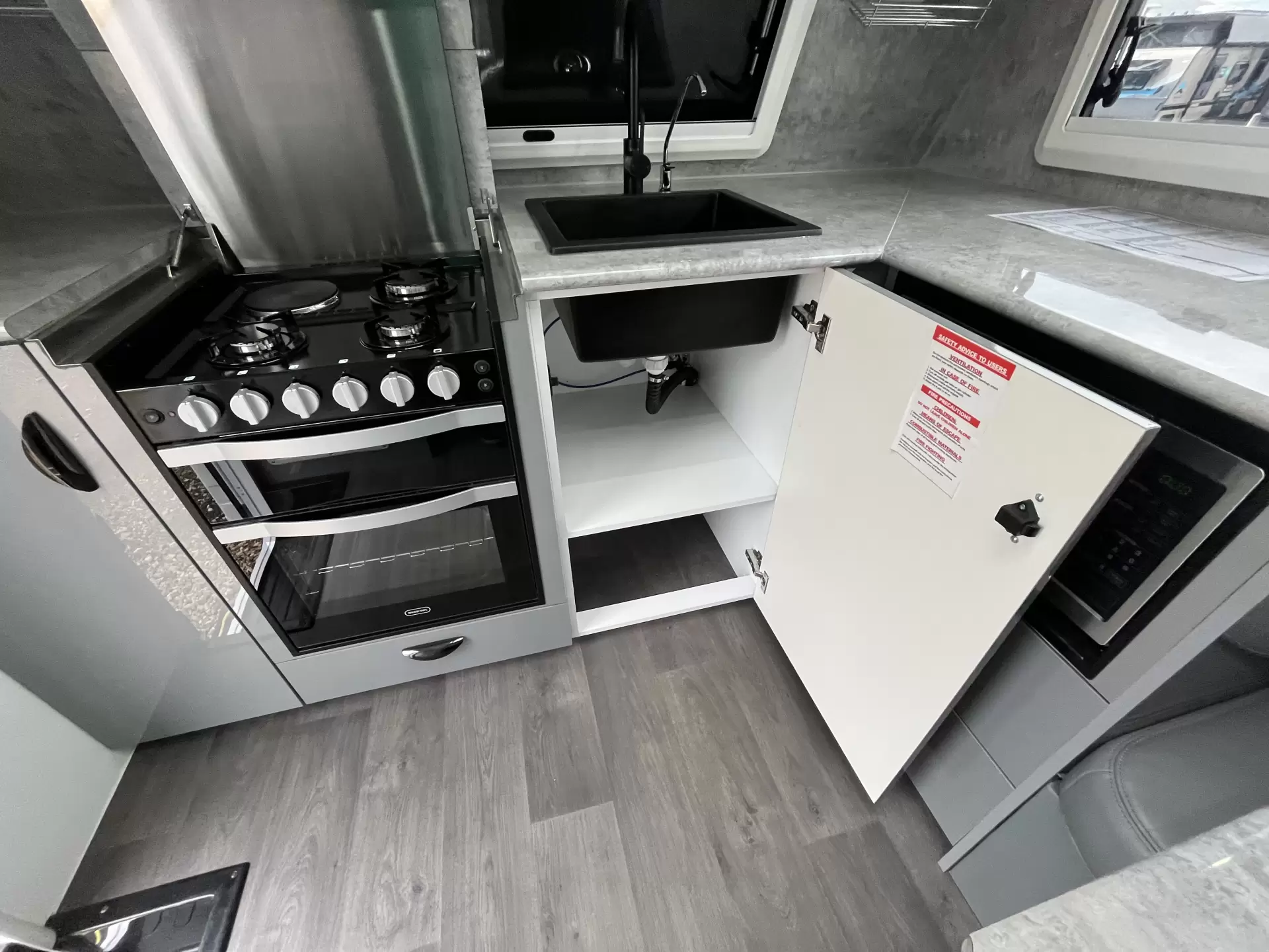 2022 Regent RV Cruiser