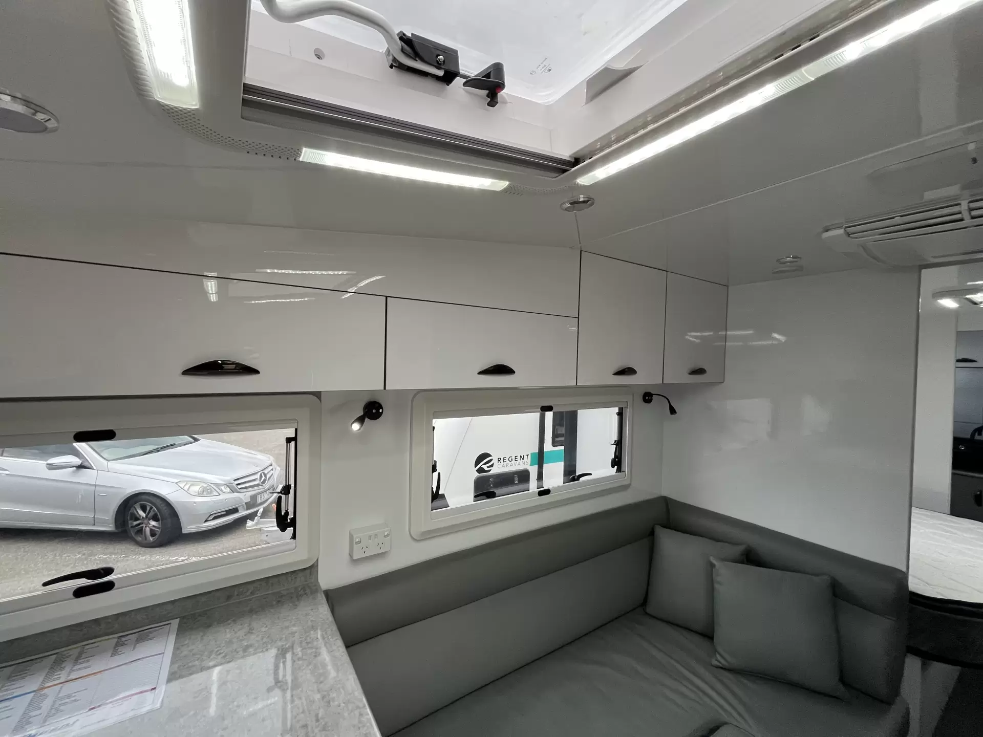 2022 Regent RV Cruiser