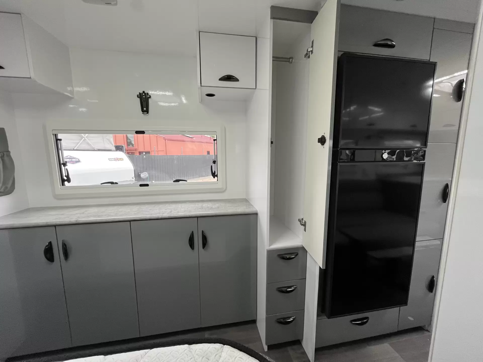 2022 Regent RV Cruiser
