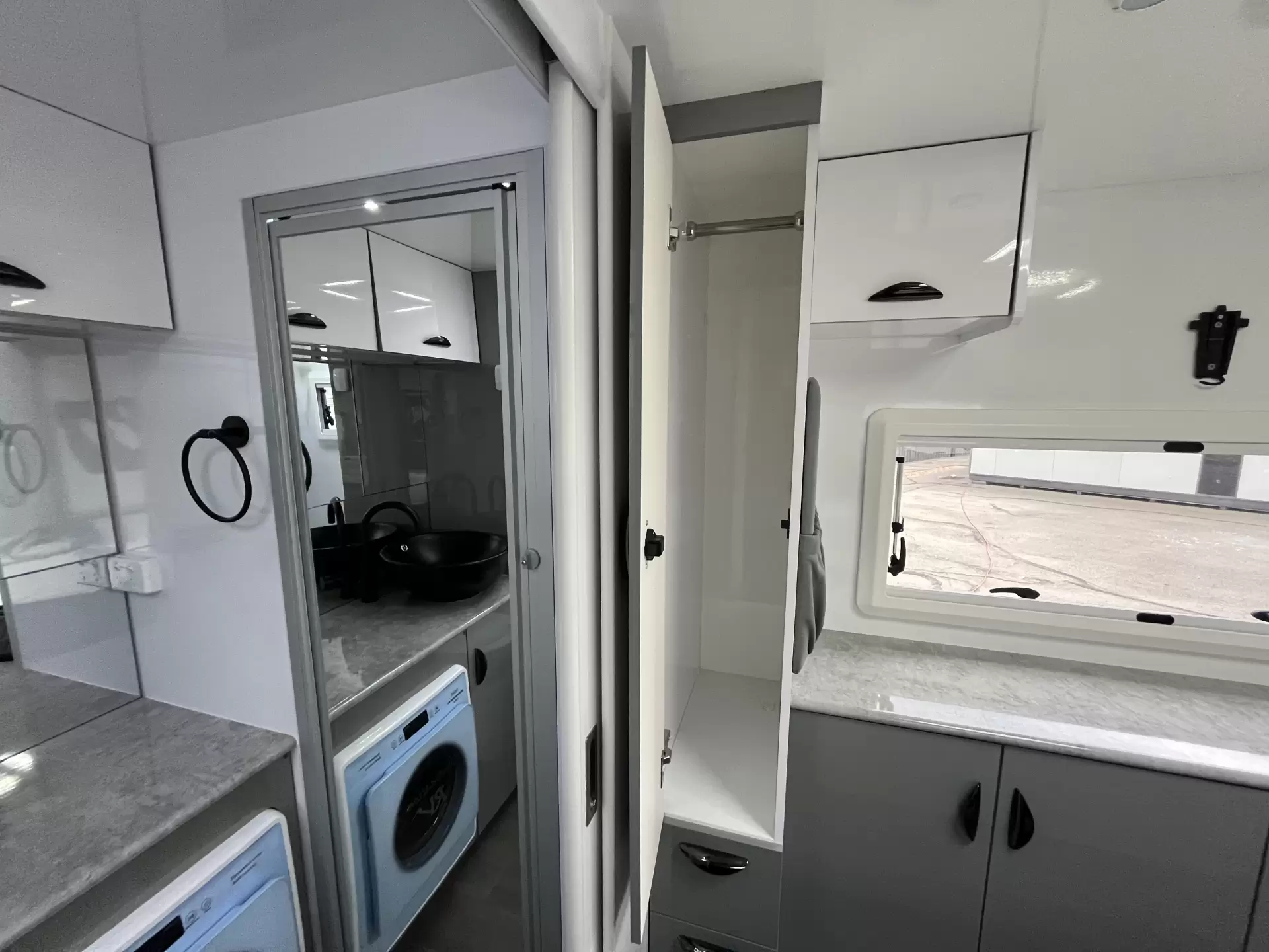 2022 Regent RV Cruiser