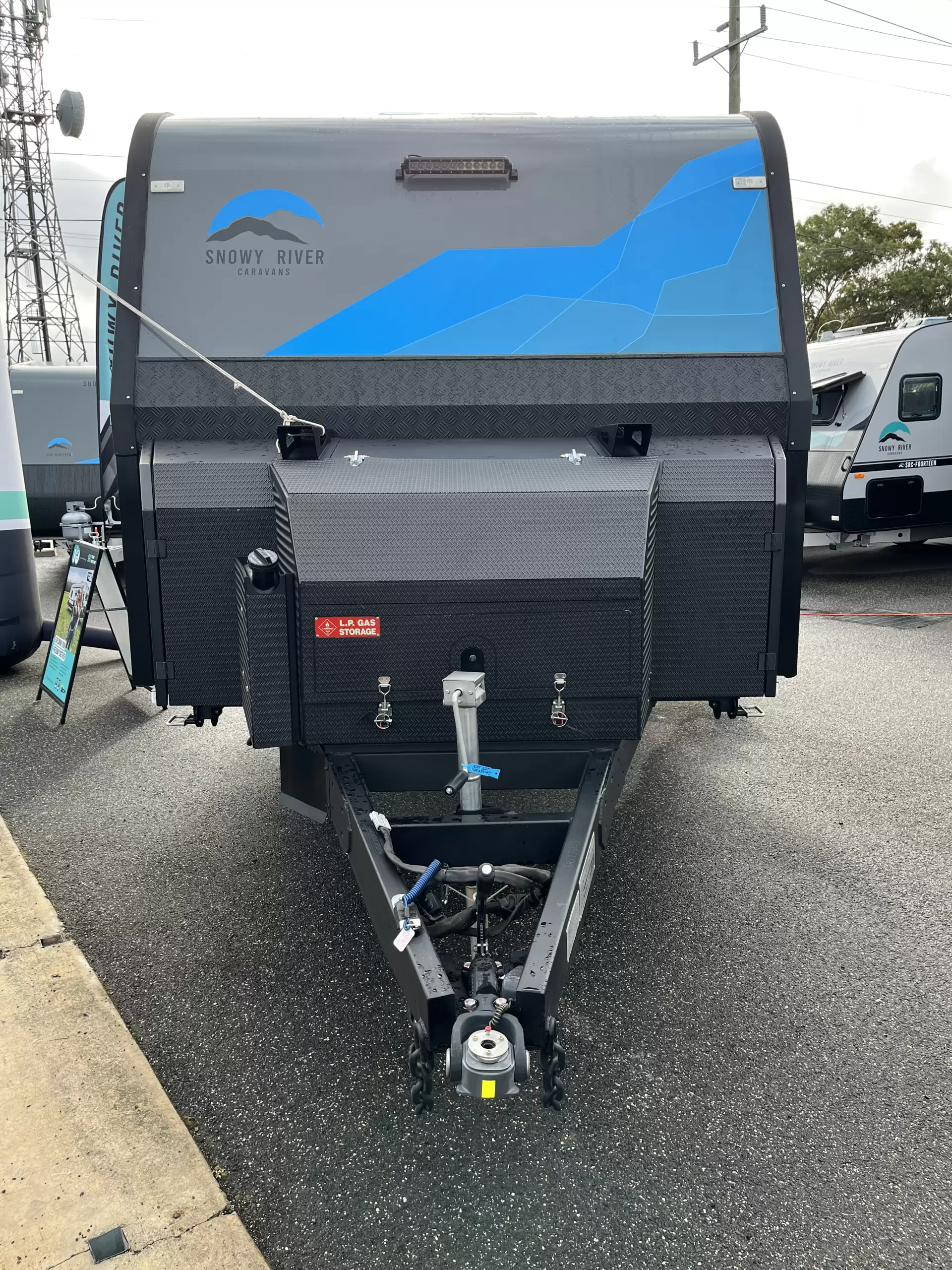 SRT-22F