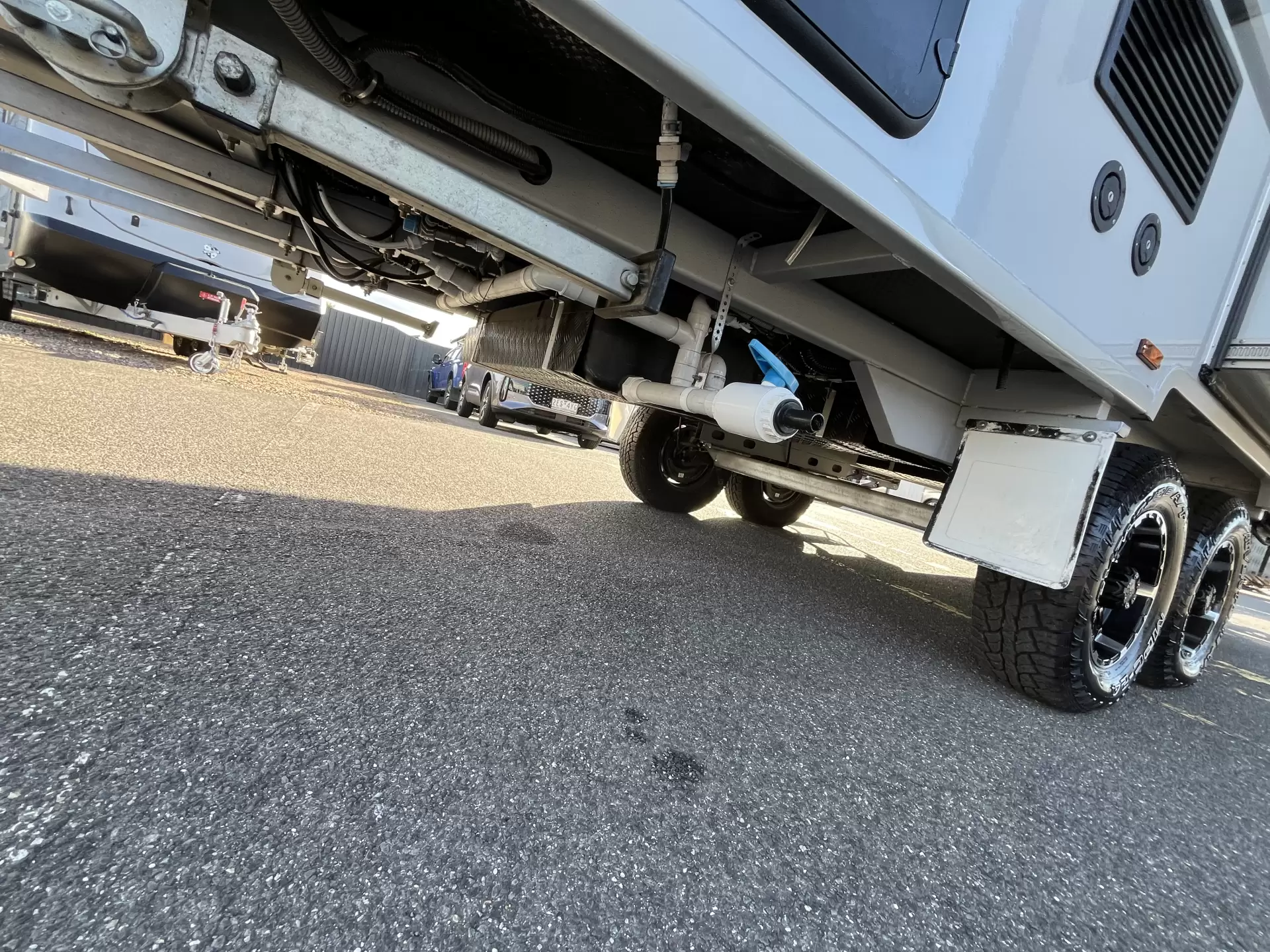 RCC216 - 21'6 Cruiser Slider
