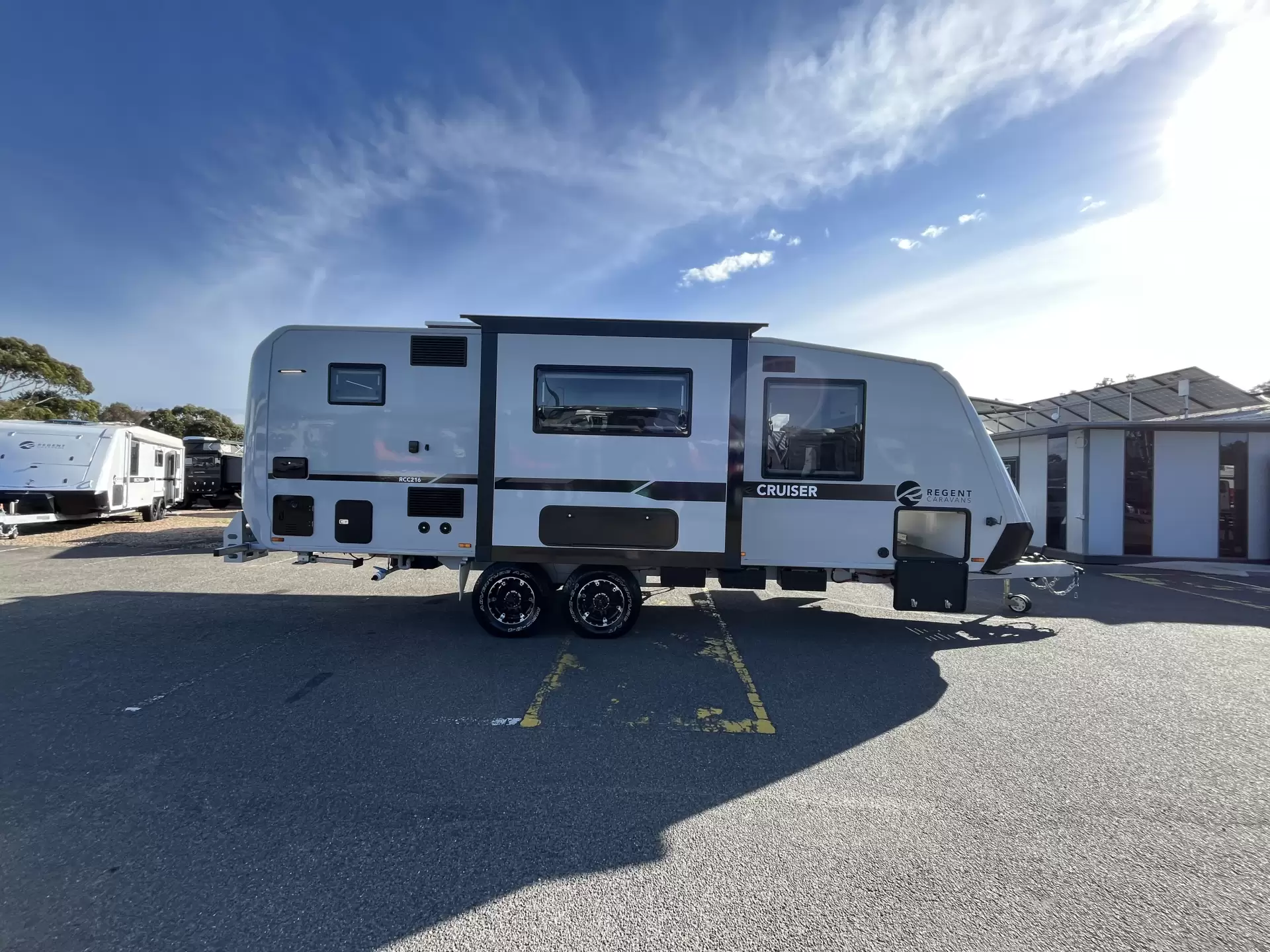 RCC216 - 21'6 Cruiser Slider