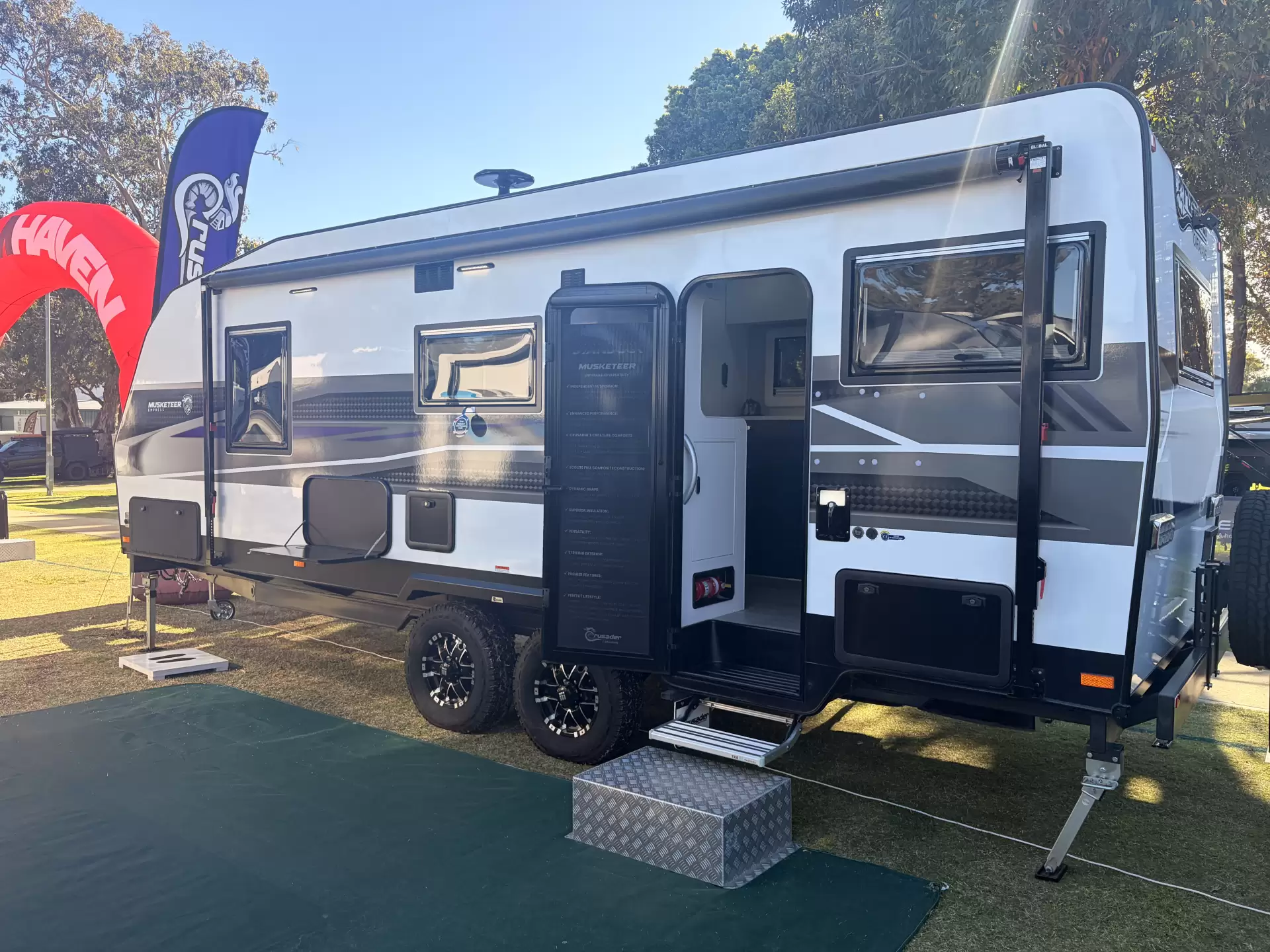 Exterior Slider Image