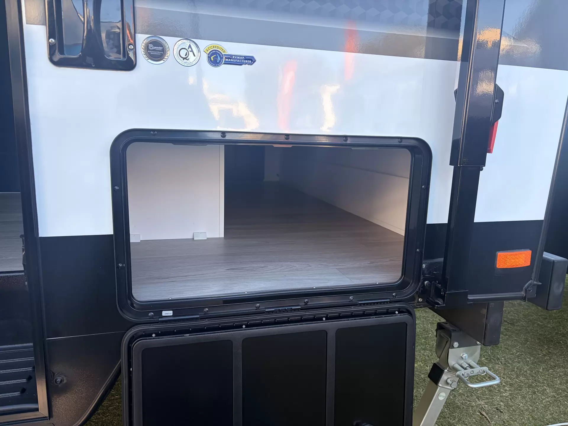 Exterior Slider Image