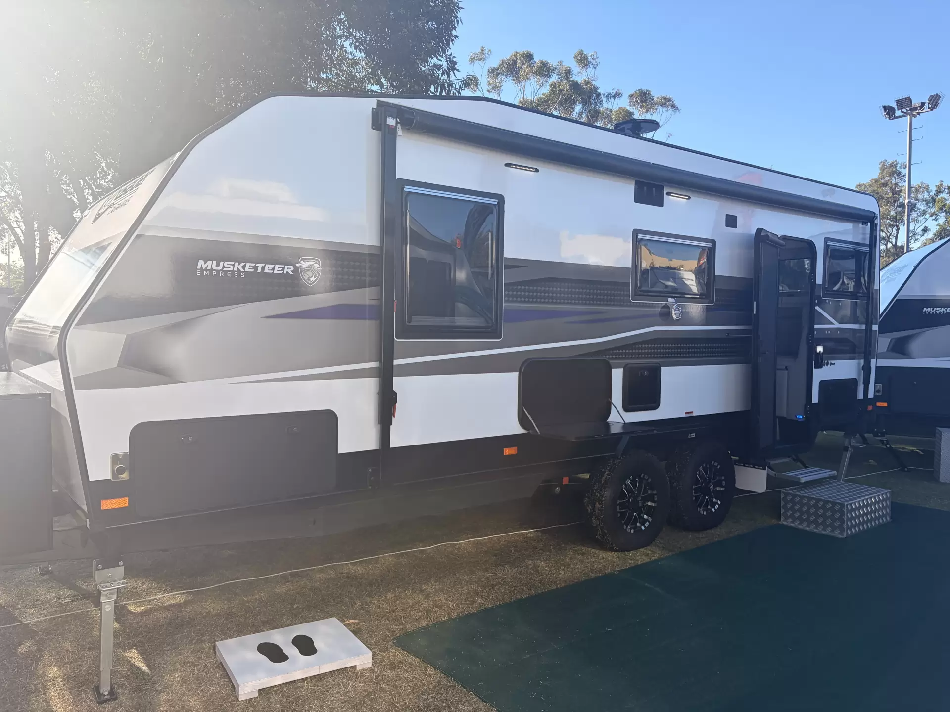 Exterior Slider Image
