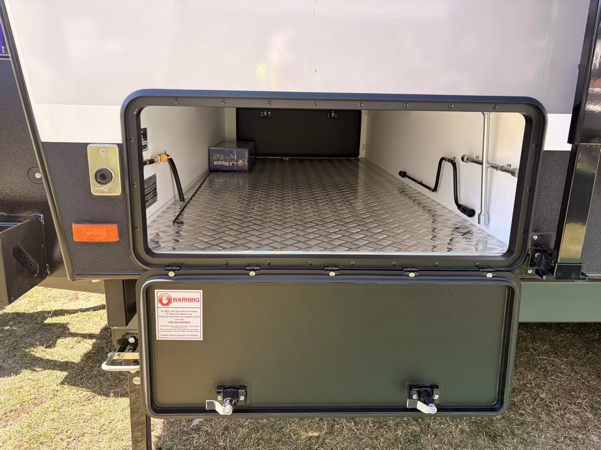 Exterior Slider Image