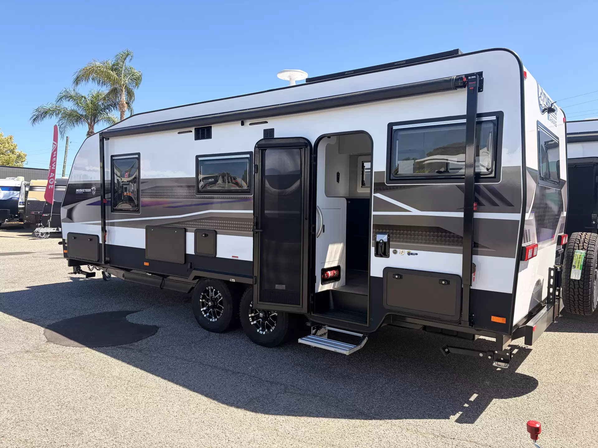 Exterior Slider Image