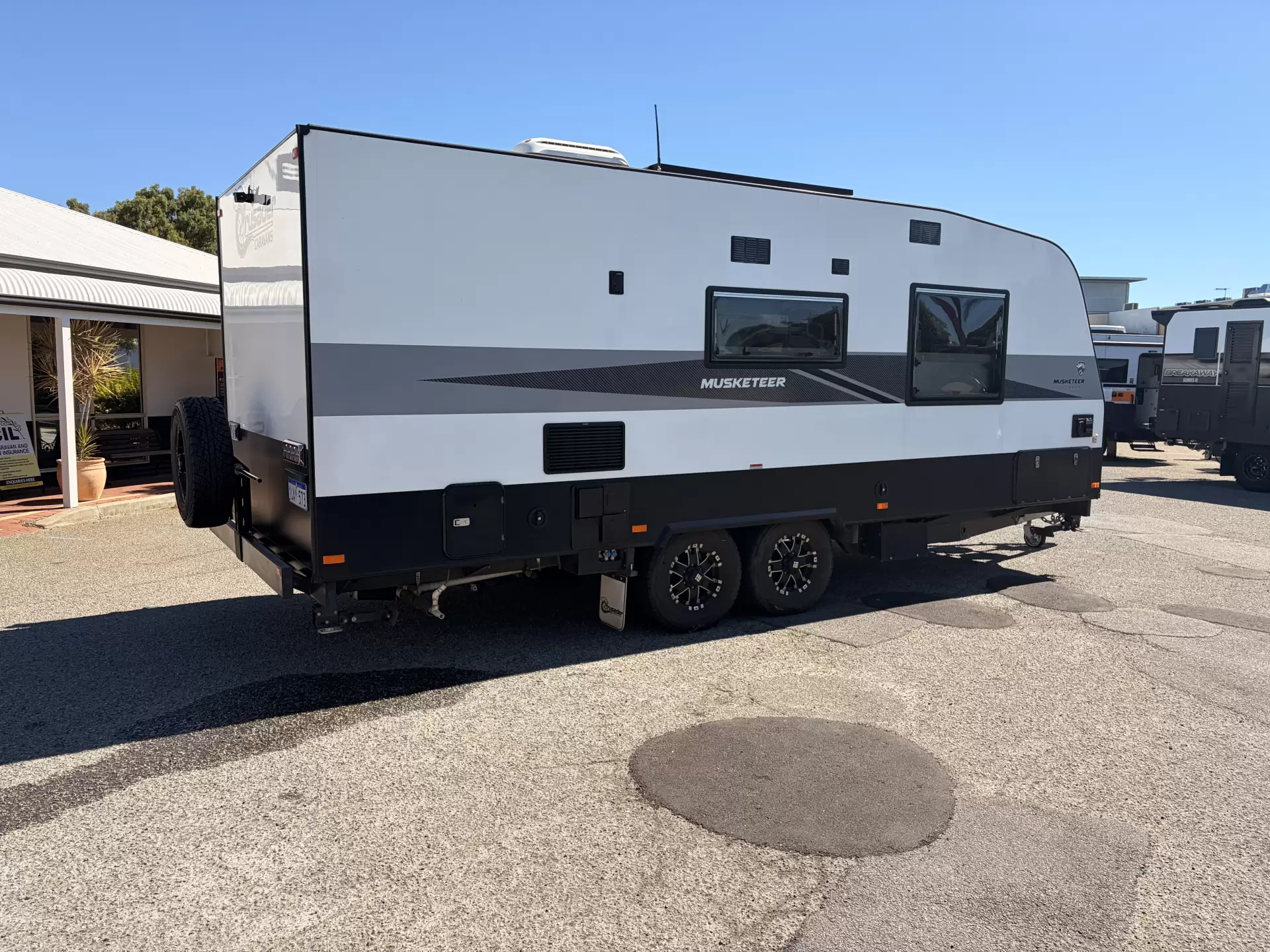 Exterior Slider Image