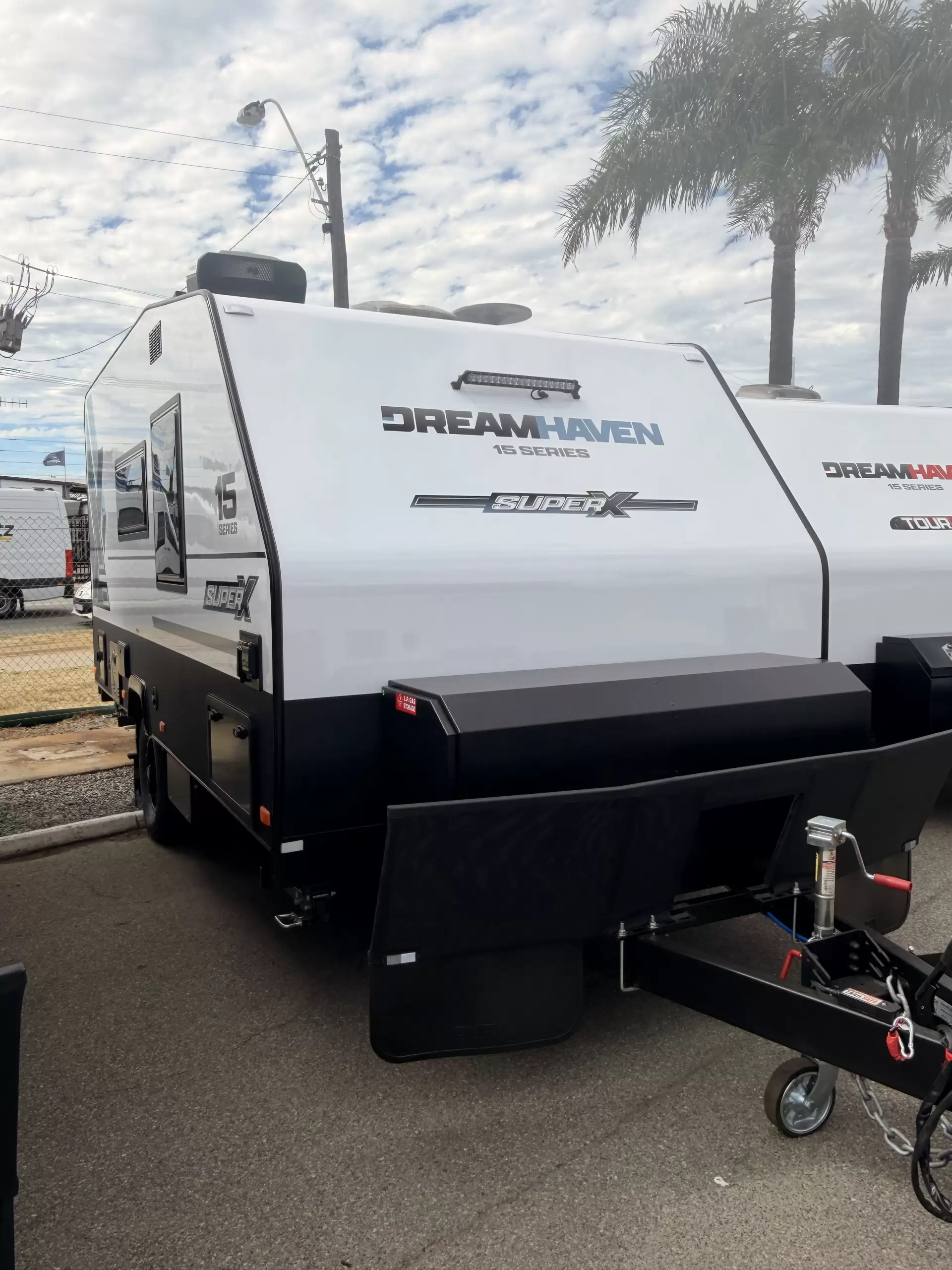 Dreamhaven 15 Series Super-X Image