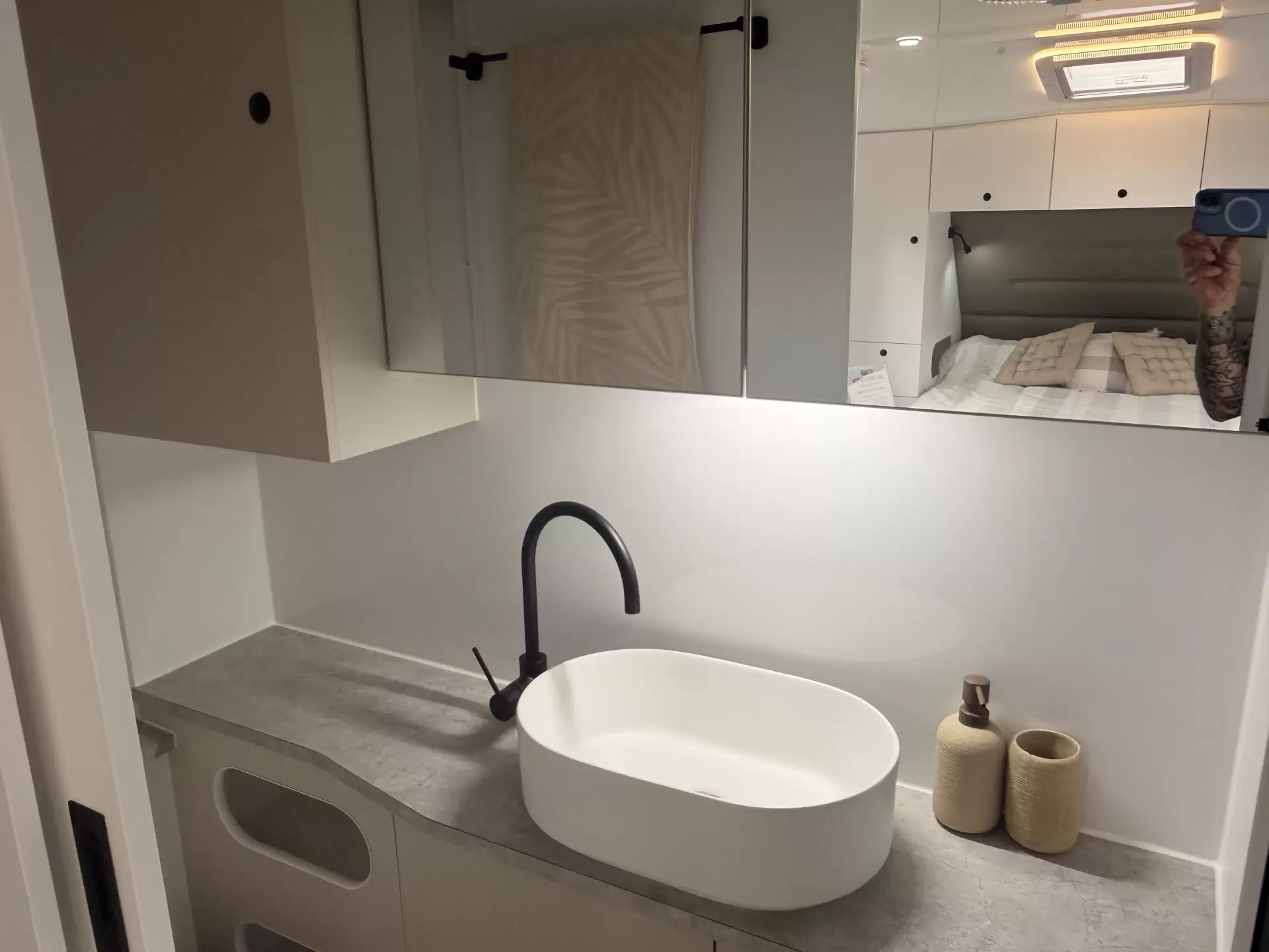 2025 Dreamhaven Tourline 15 Series Image