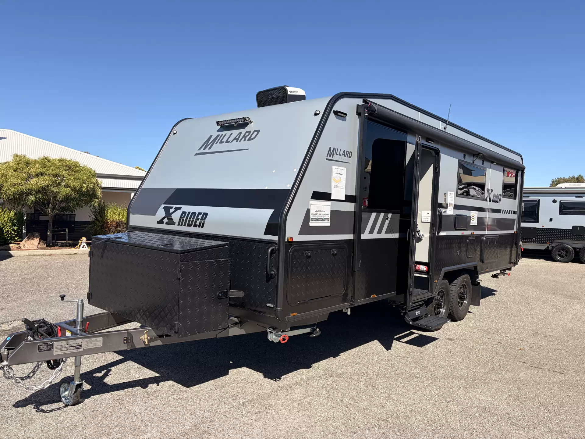 Exterior Slider Image