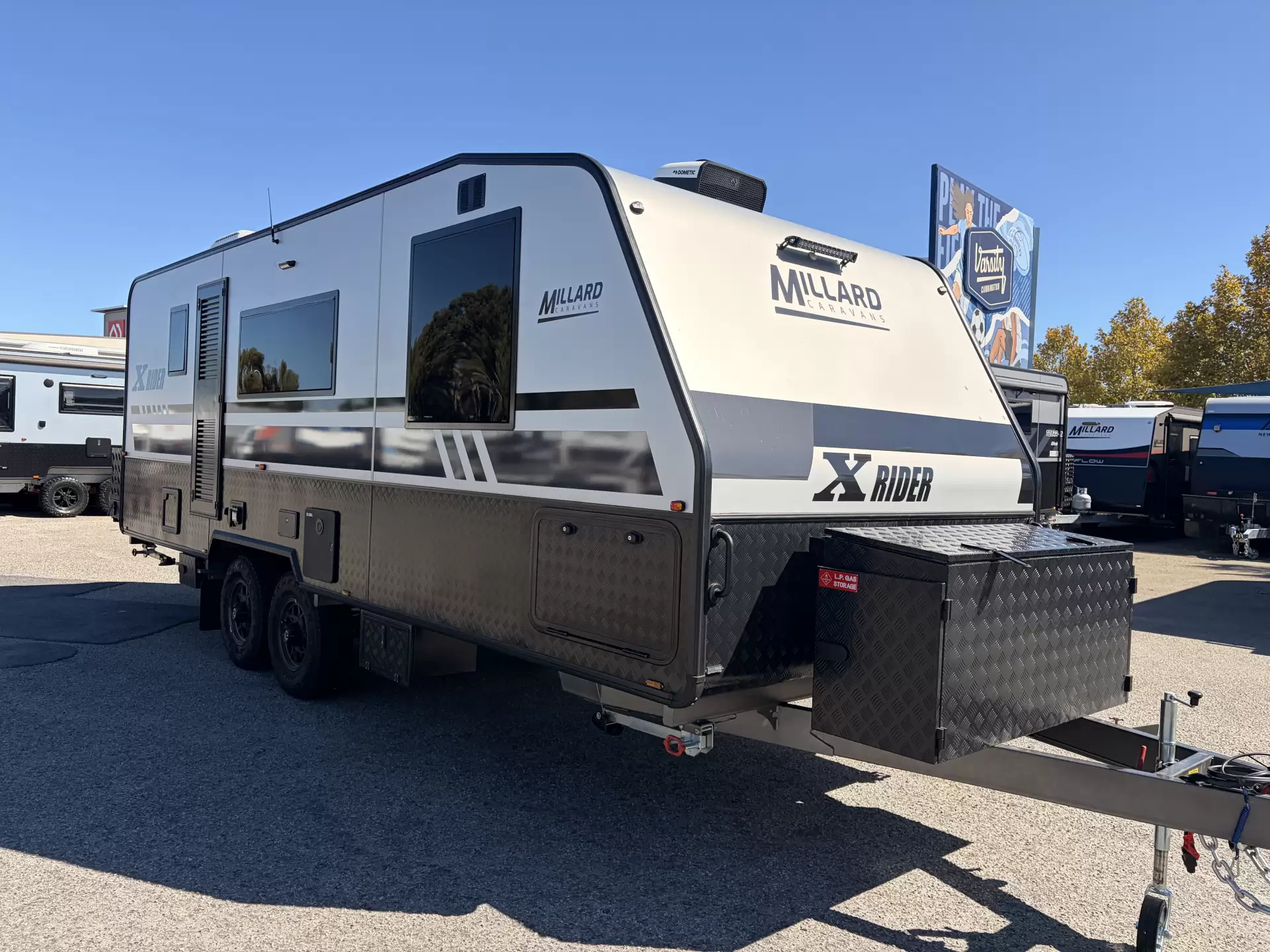 Exterior Slider Image