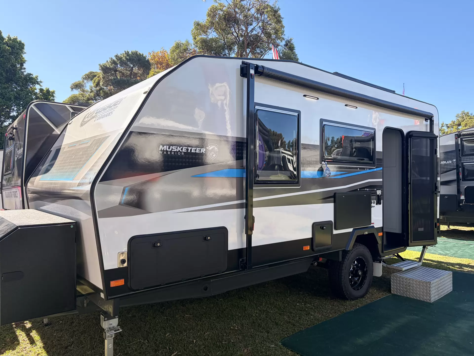 Exterior Slider Image
