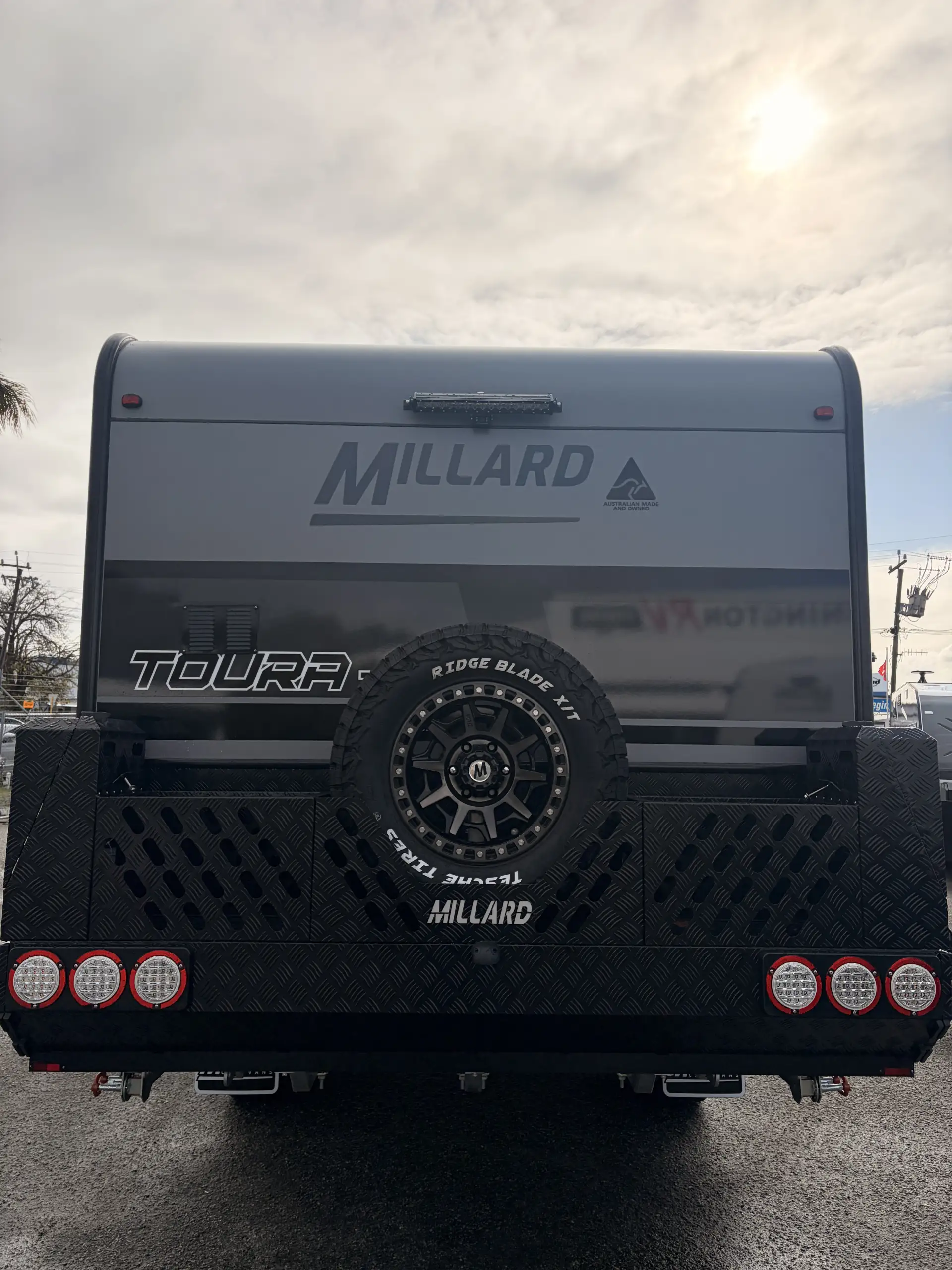 Exterior Slider Image