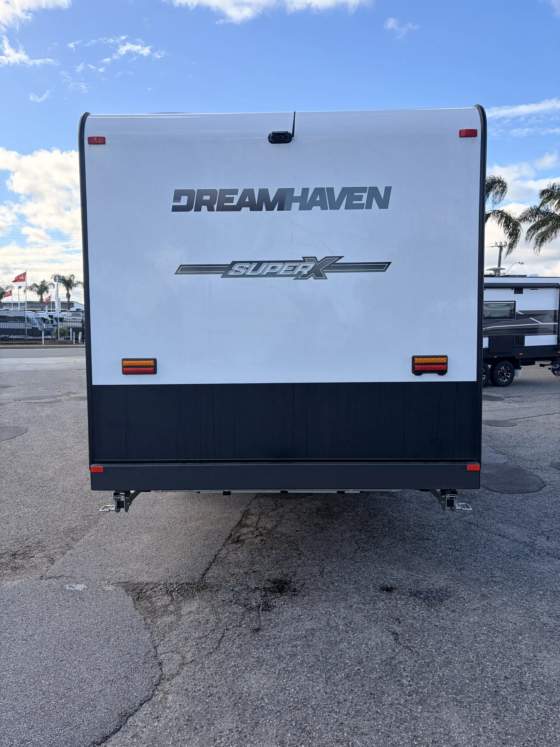 2026 Dreamhaven SuperX 21 Series Image
