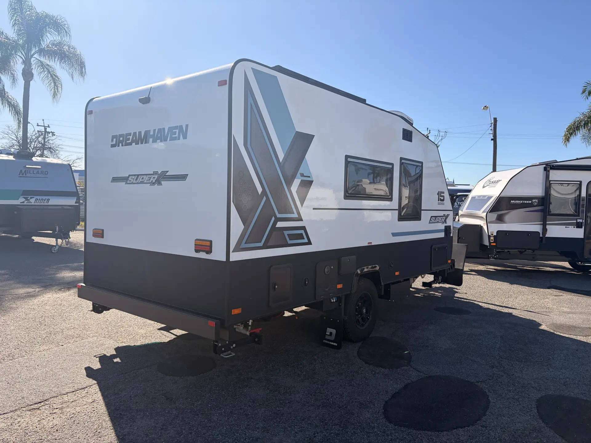 Exterior Slider Image