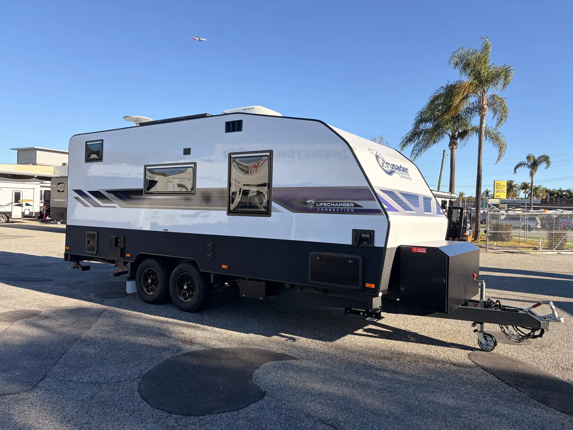 Exterior Slider Image