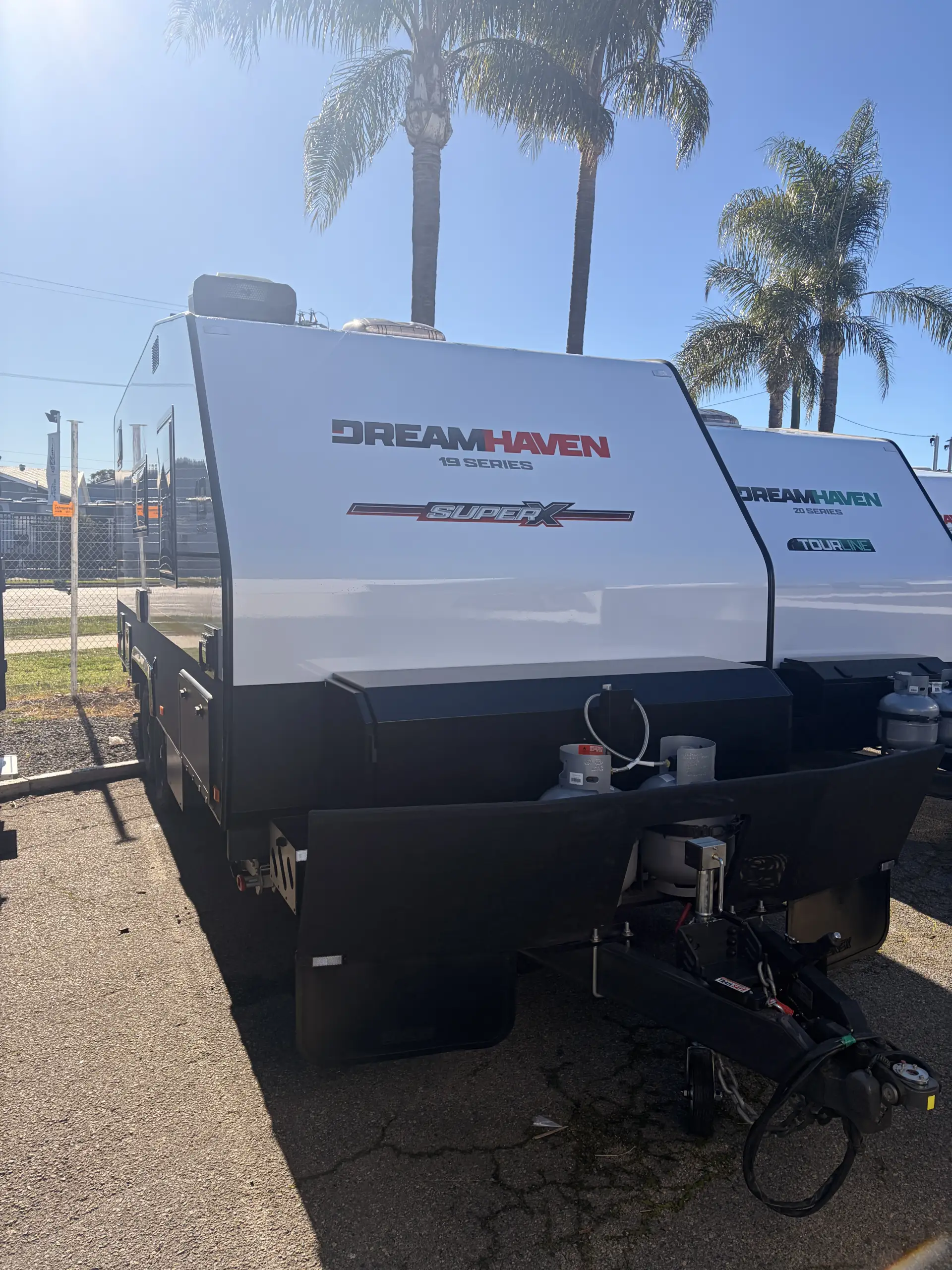 2026 Dreamhaven Super-X 19 Series Image