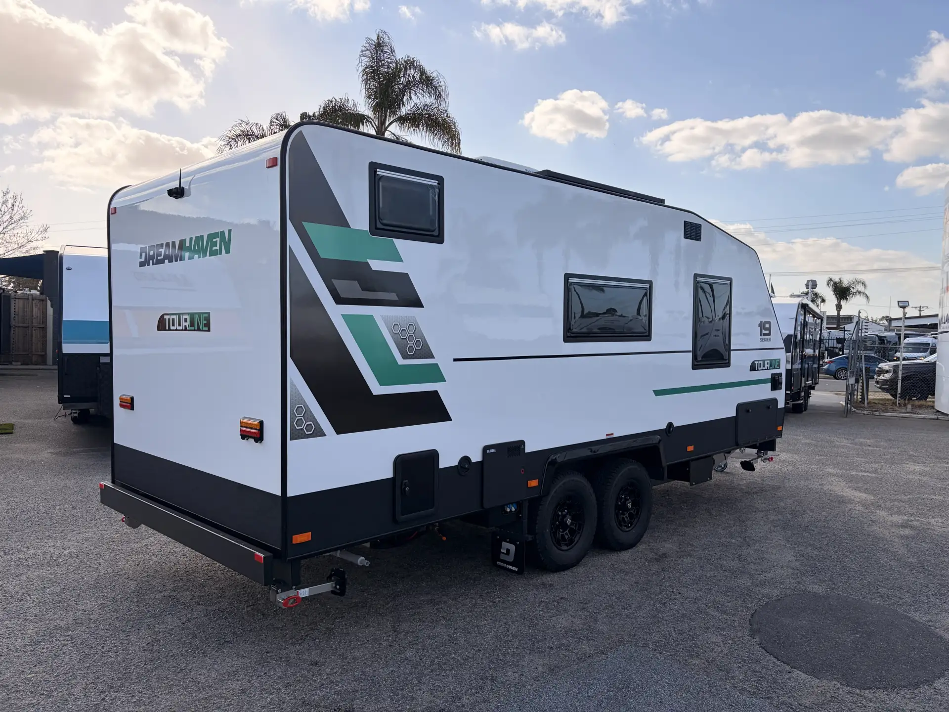 Dreamhaven Tourline 19 Series Image