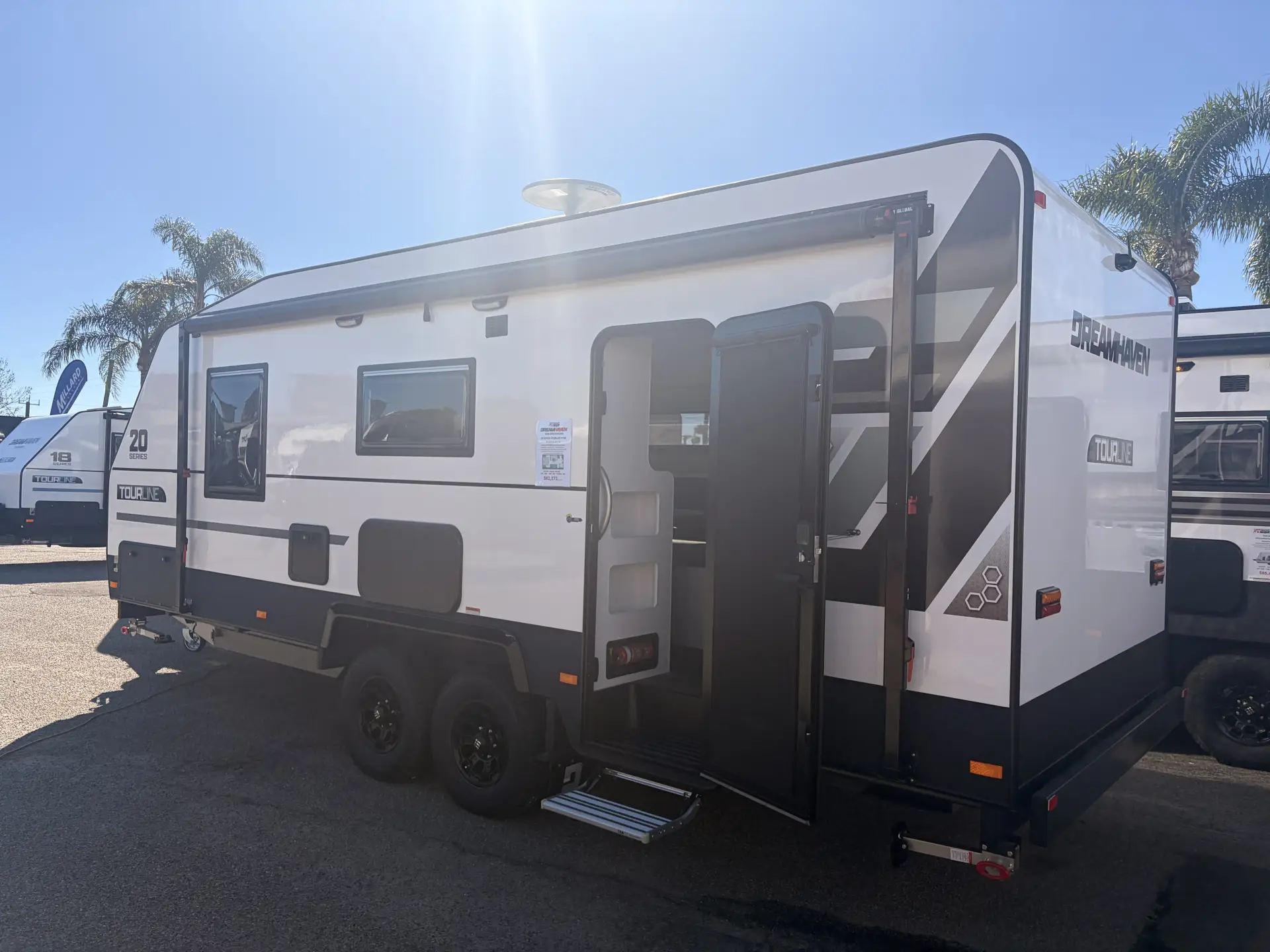 Exterior Slider Image