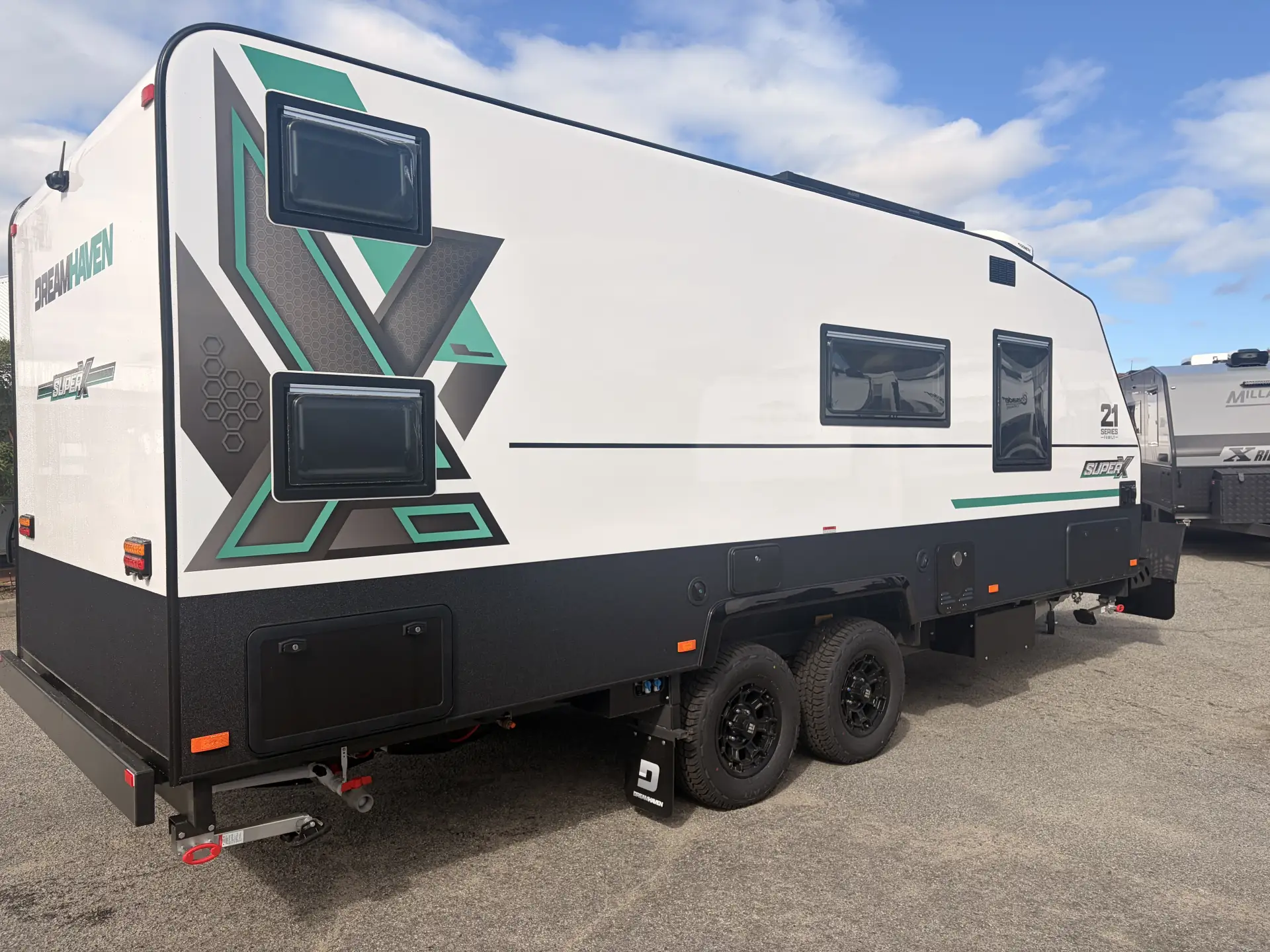2026 Dreamhaven Super-X 21 Series MY26 Image