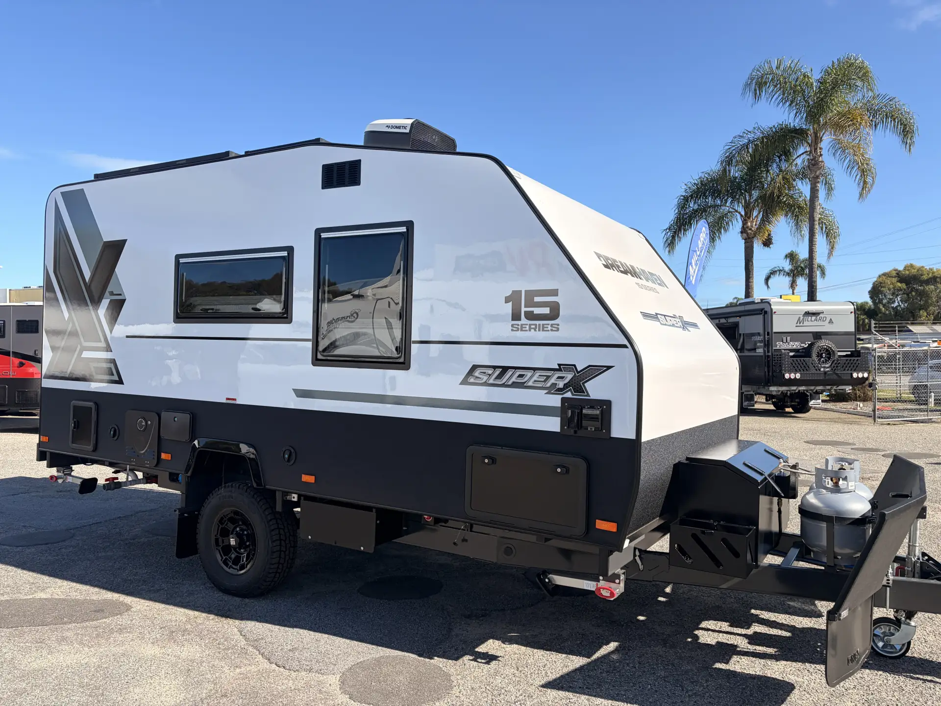 Exterior Slider Image