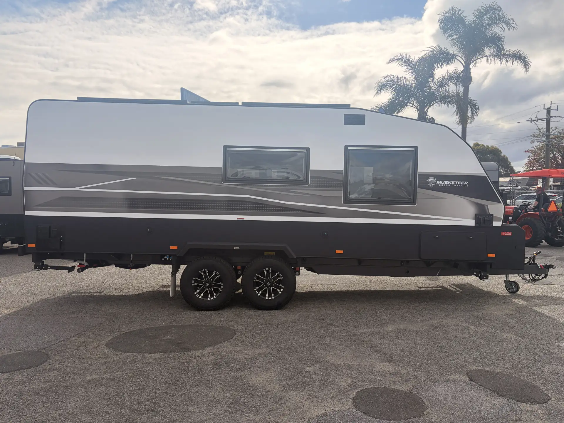 Exterior Slider Image