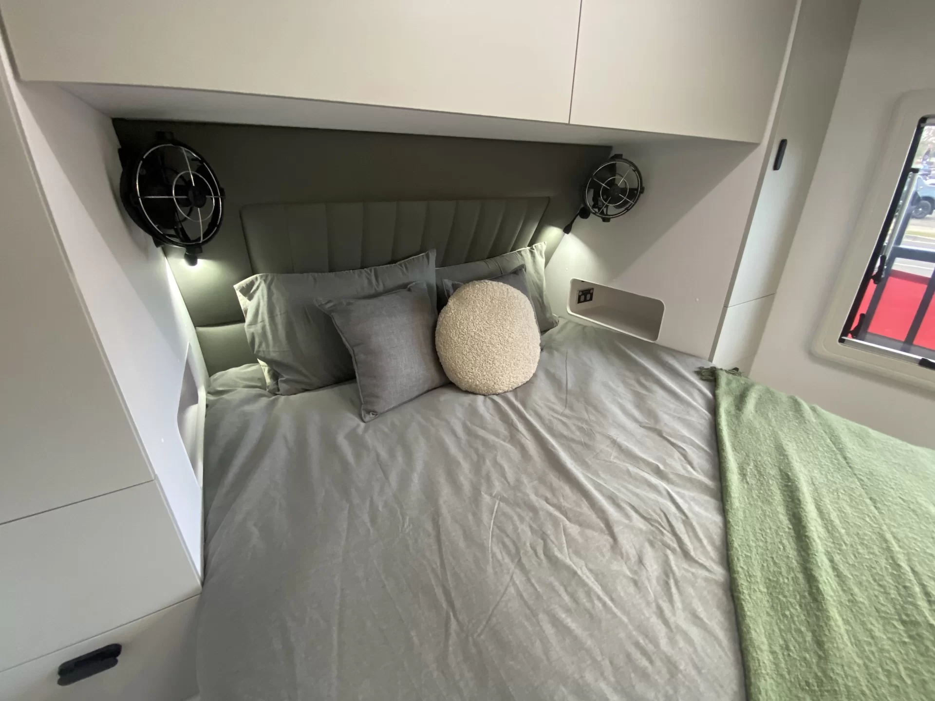 Musketeer Palace MY25