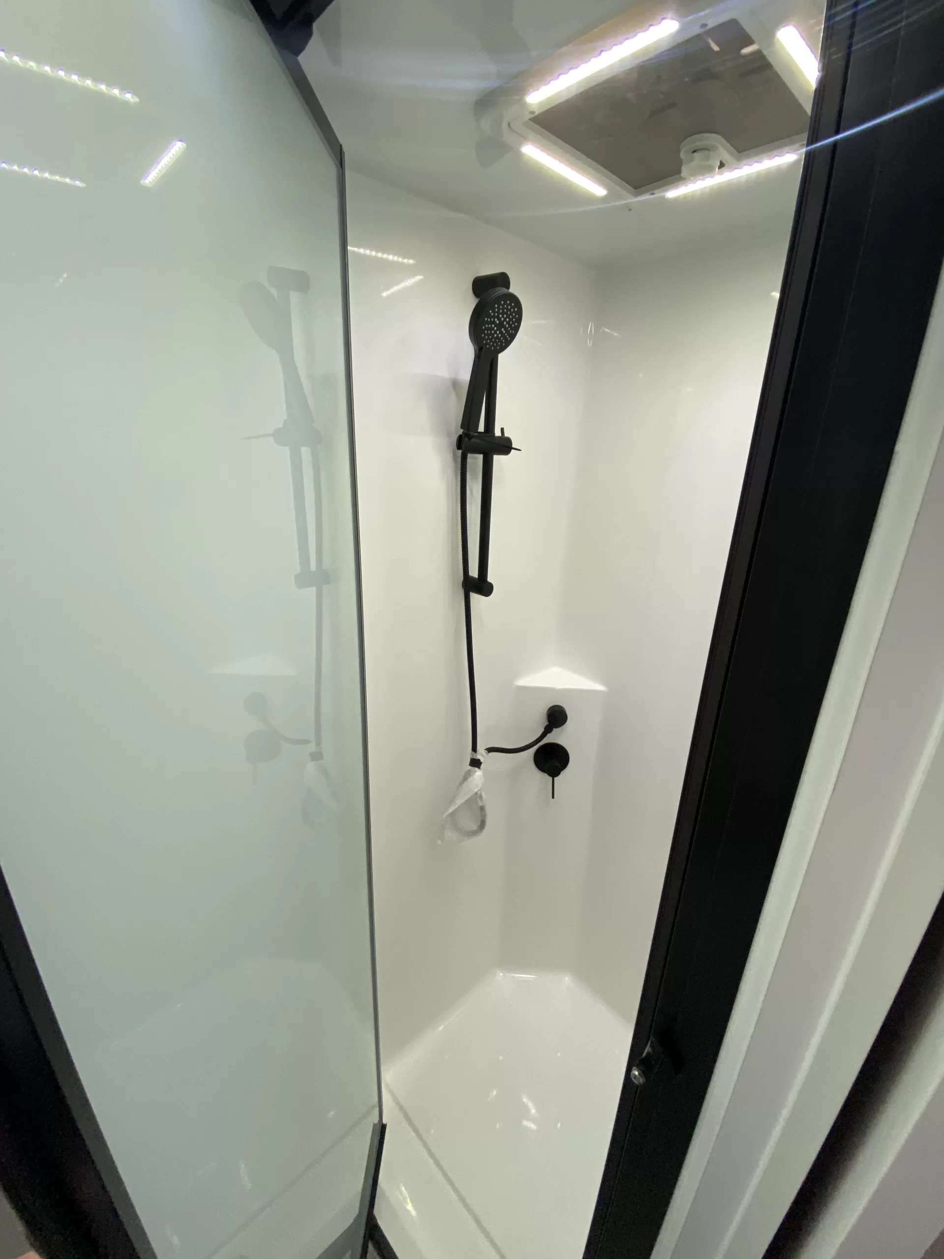 Musketeer Palace MY25