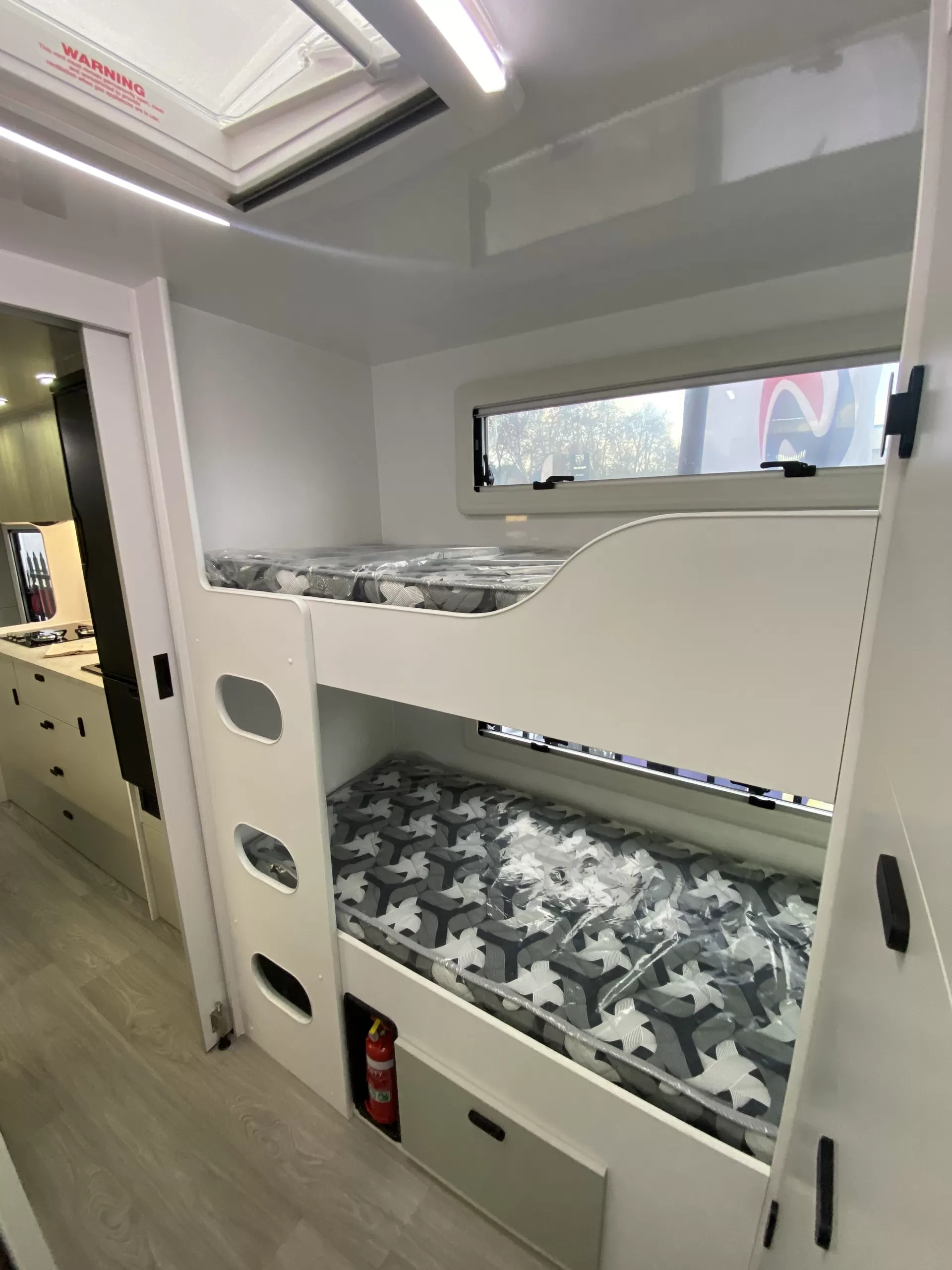 Musketeer Palace MY25