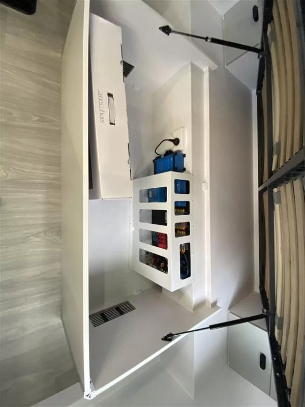 Musketeer Palace MY25