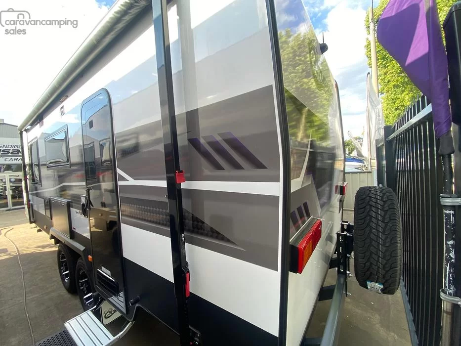 Musketeer Treville MY25