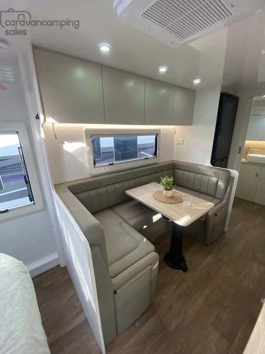 Musketeer Treville MY25