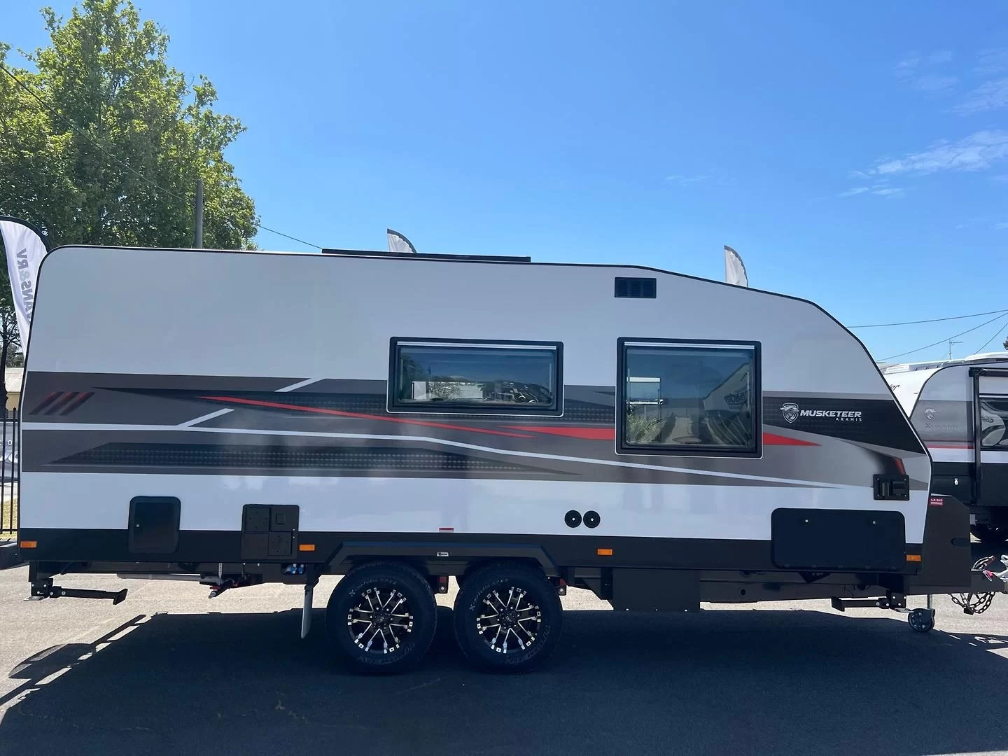 Crusader Musketeer Aramis MY25