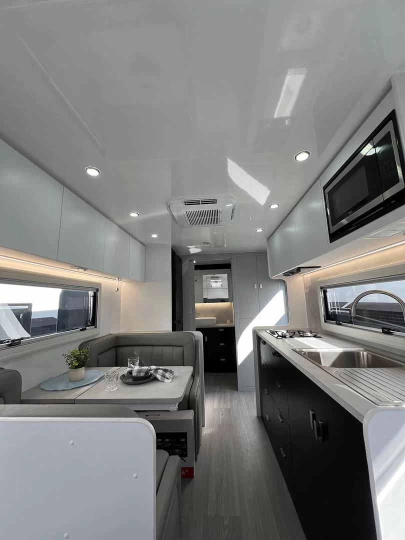 Crusader Musketeer Aramis MY25