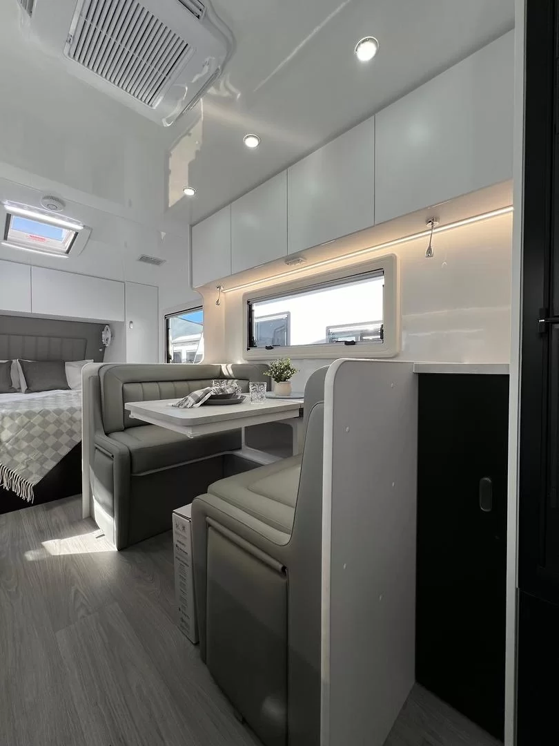 Crusader Musketeer Aramis MY25