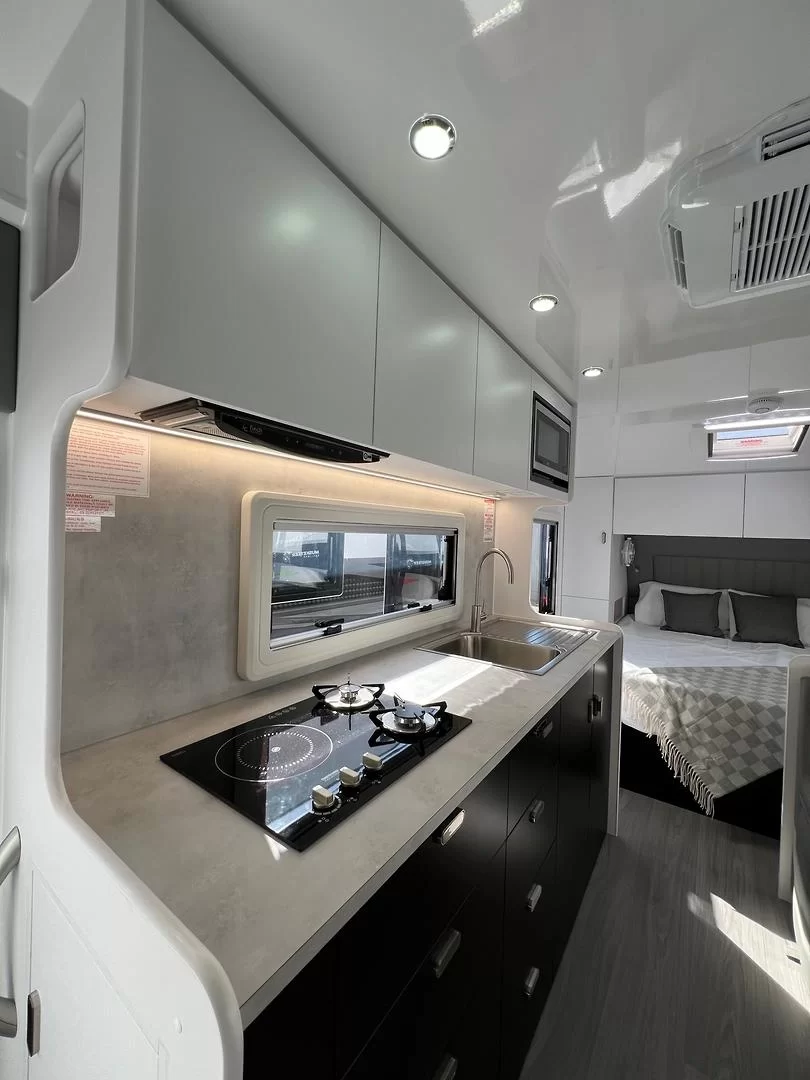 Crusader Musketeer Aramis MY25